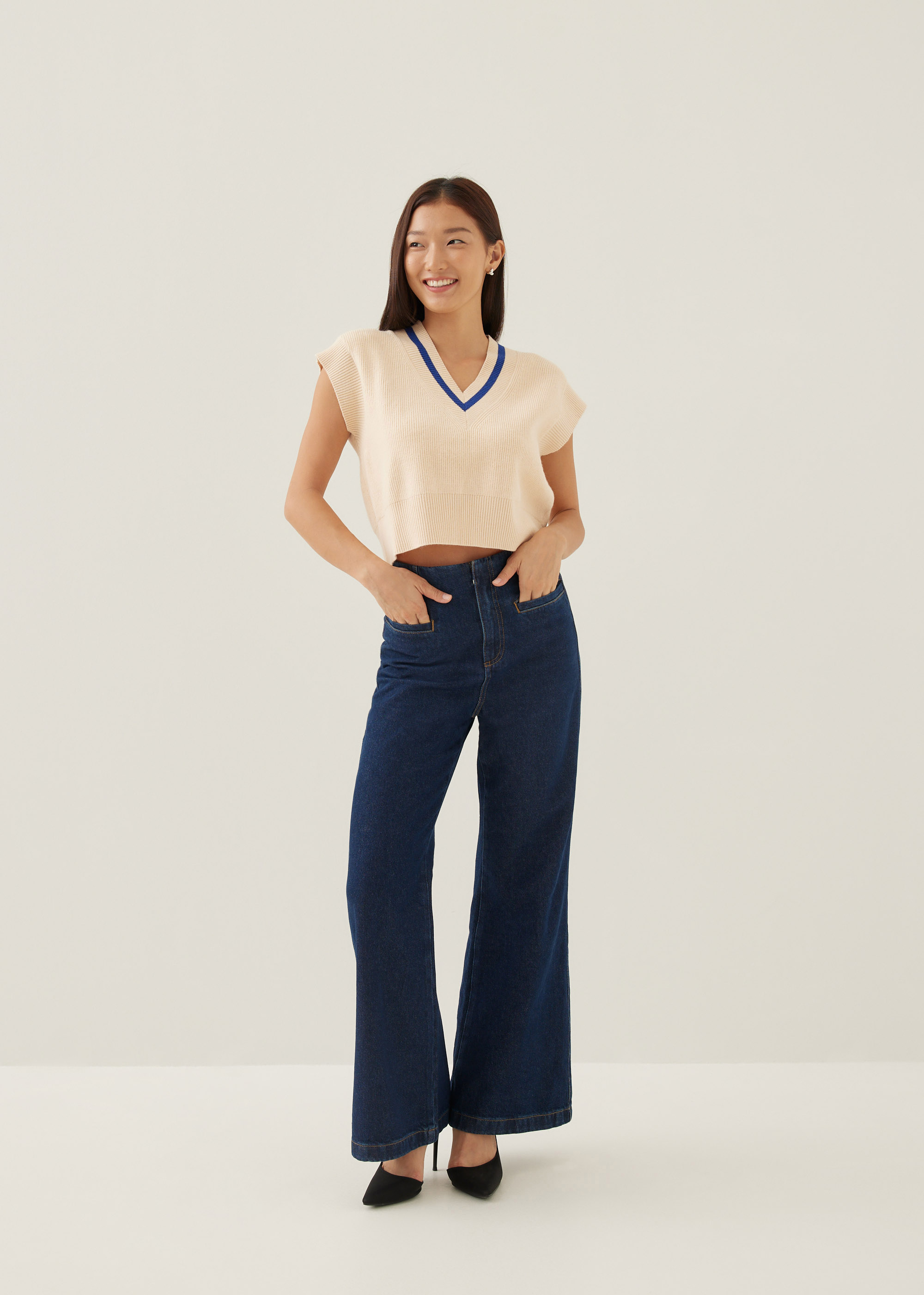 Anisse Loose V-neck Knit Top-035-L