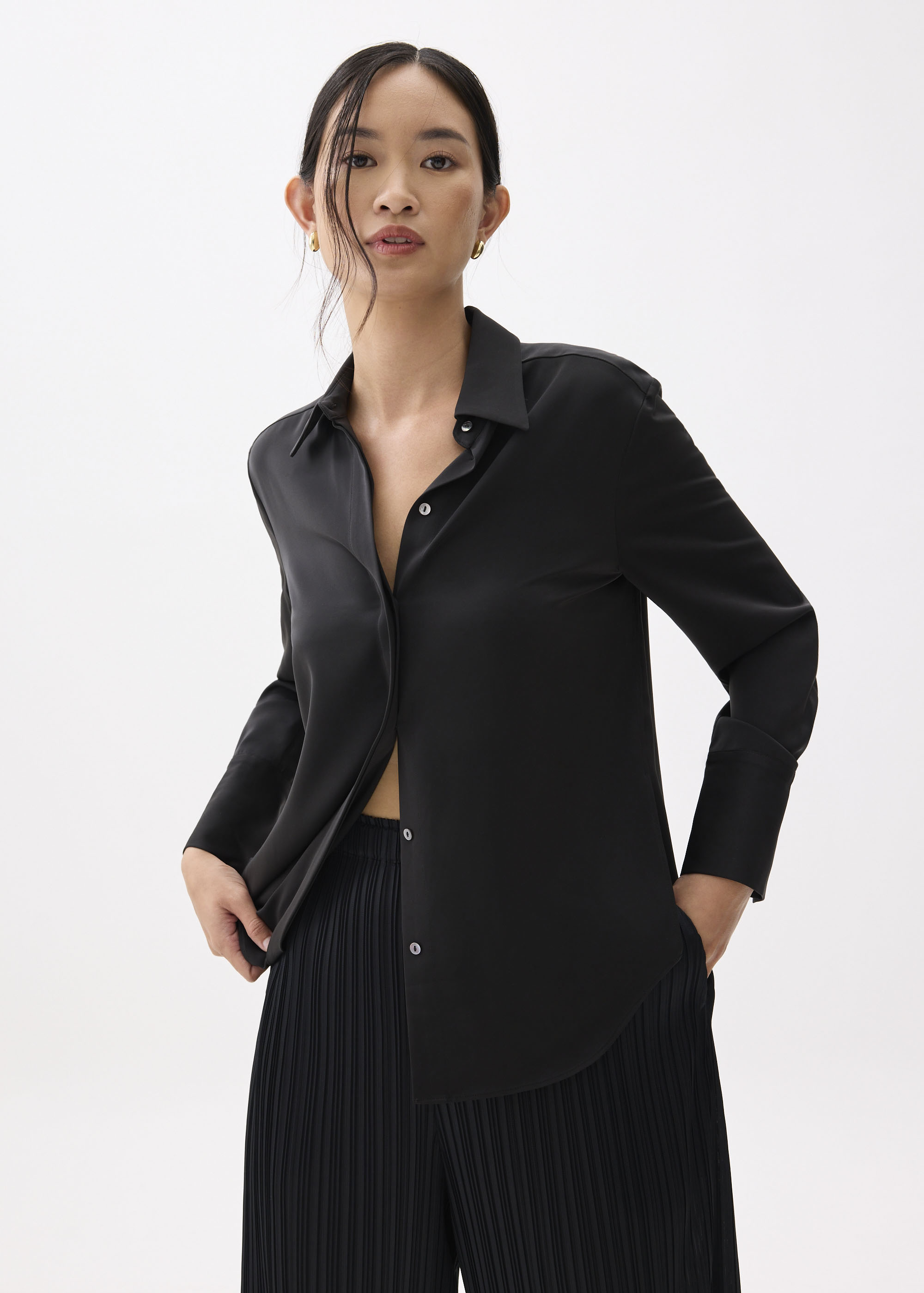 

Ivy Satin Button Down Shirt-014-L