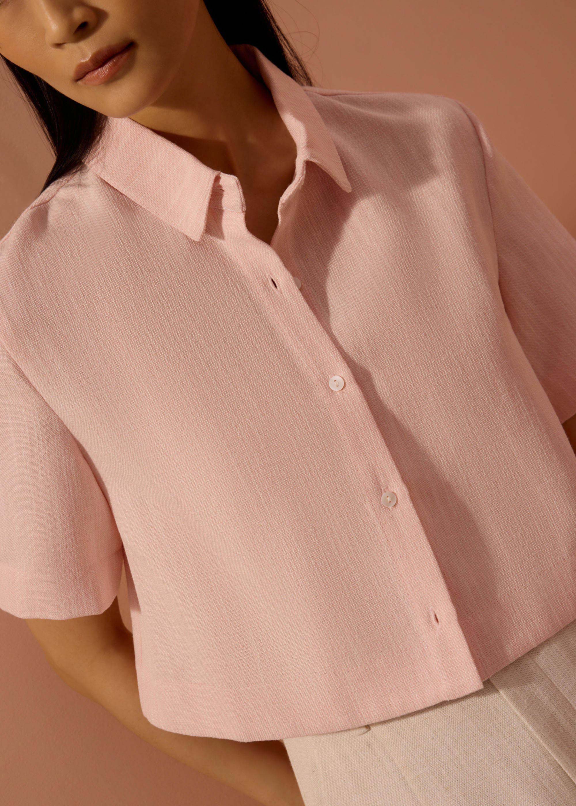 Casey Textured Boxy Crop Shirt Love, Bonito