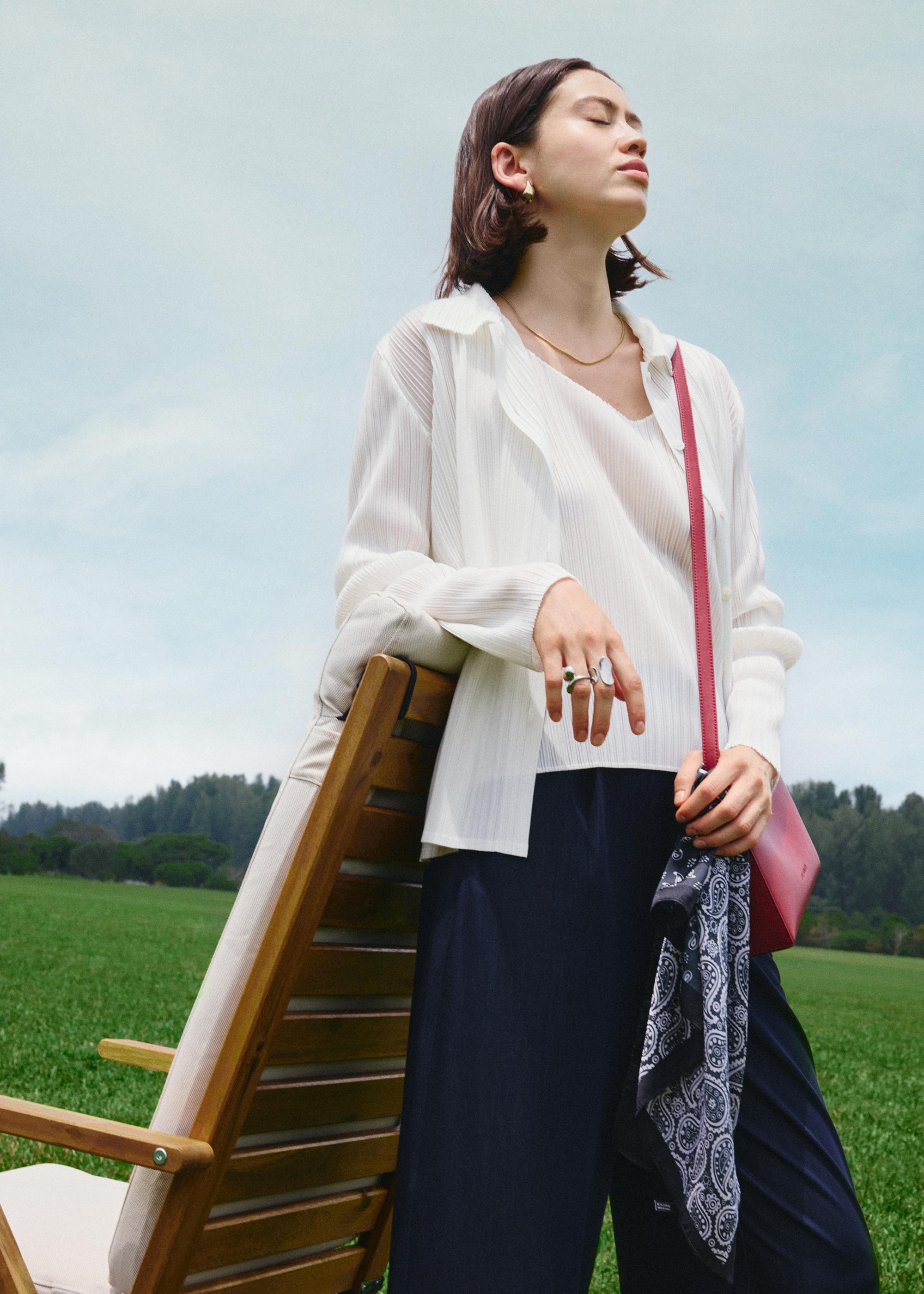 Yerin Plissé Relaxed Shirt Love, Bonito: retailer-supplied image