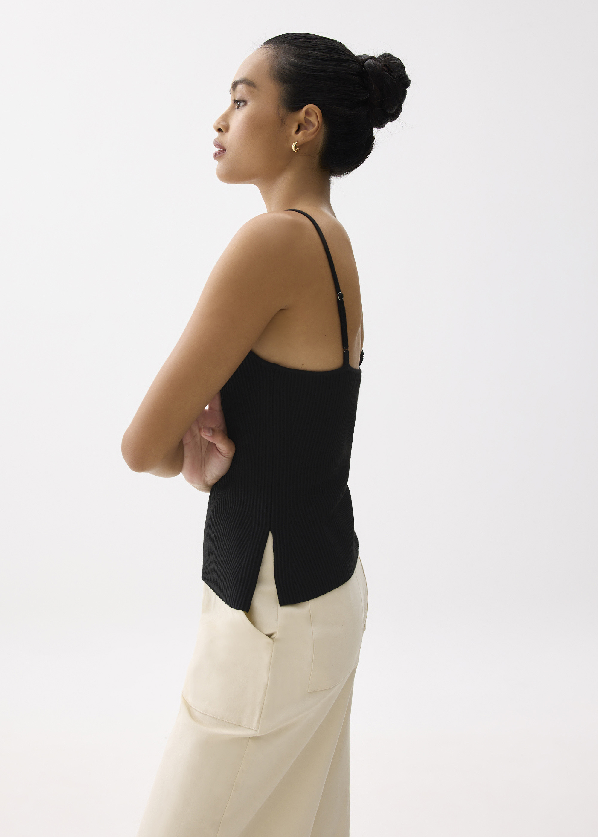 

Kendra Contour Knit Camisole Top-014-XXS
