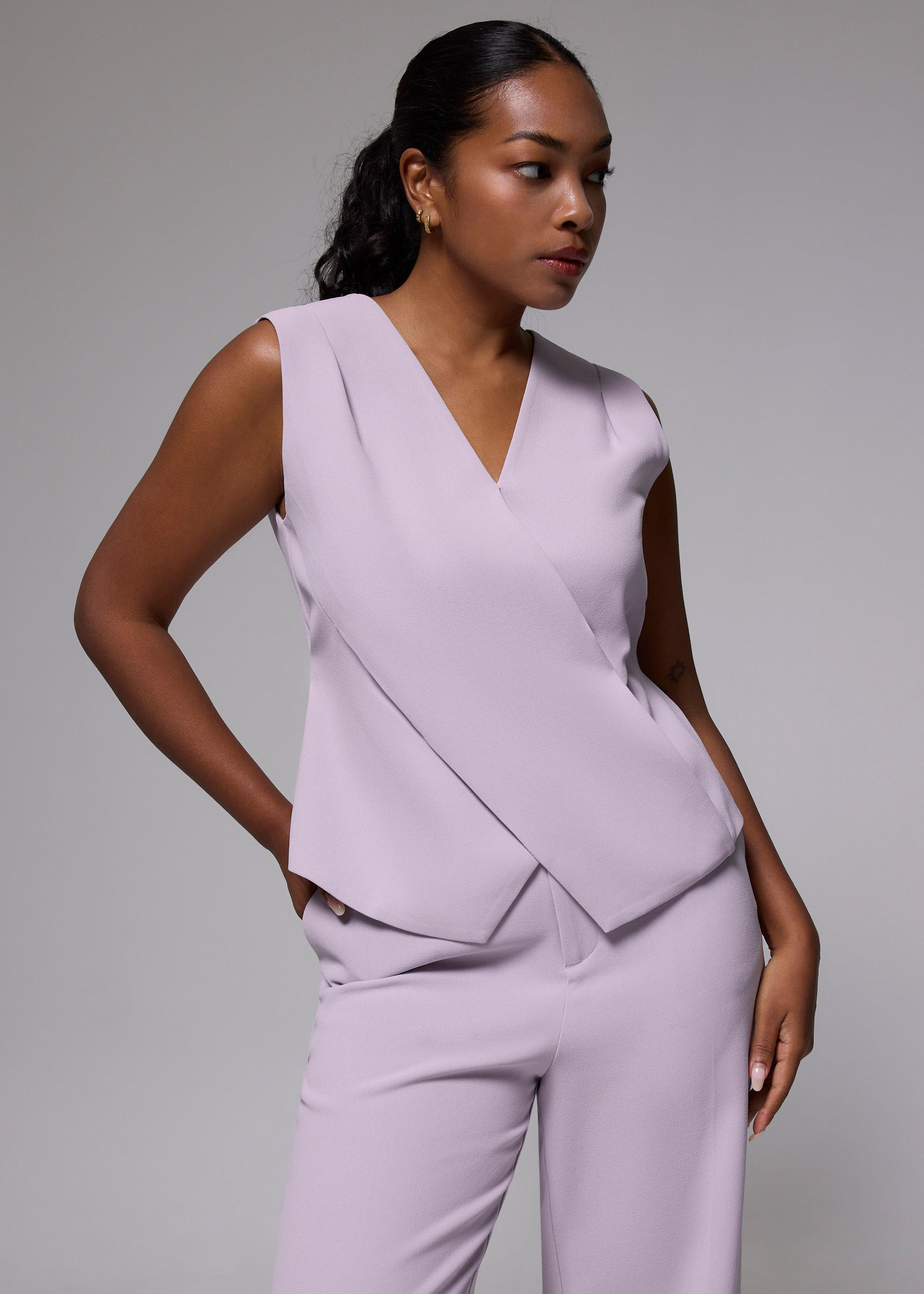 

Mae Tailored Cross Over Top-039-XXS