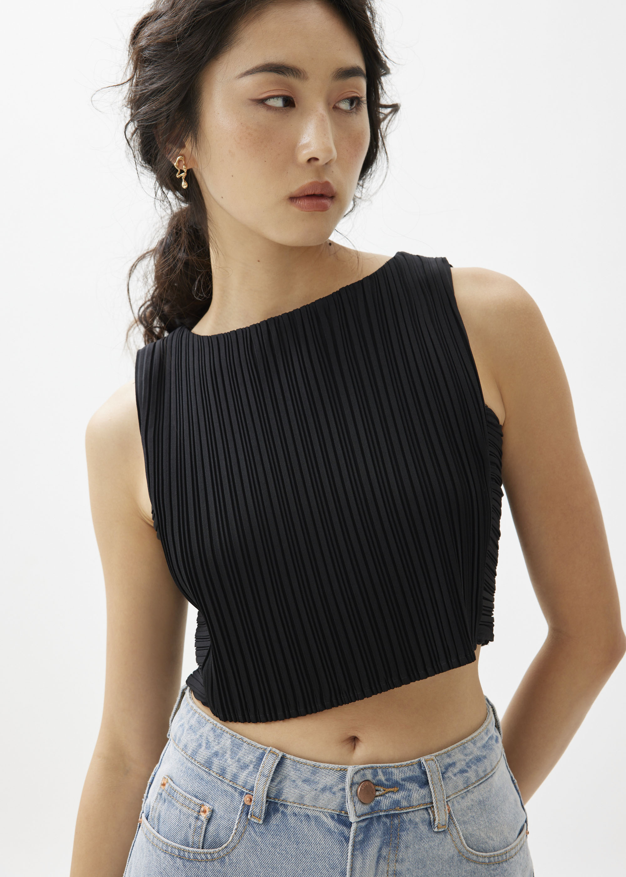 

Dez Pleated Boat Neck Crop Top-014-S