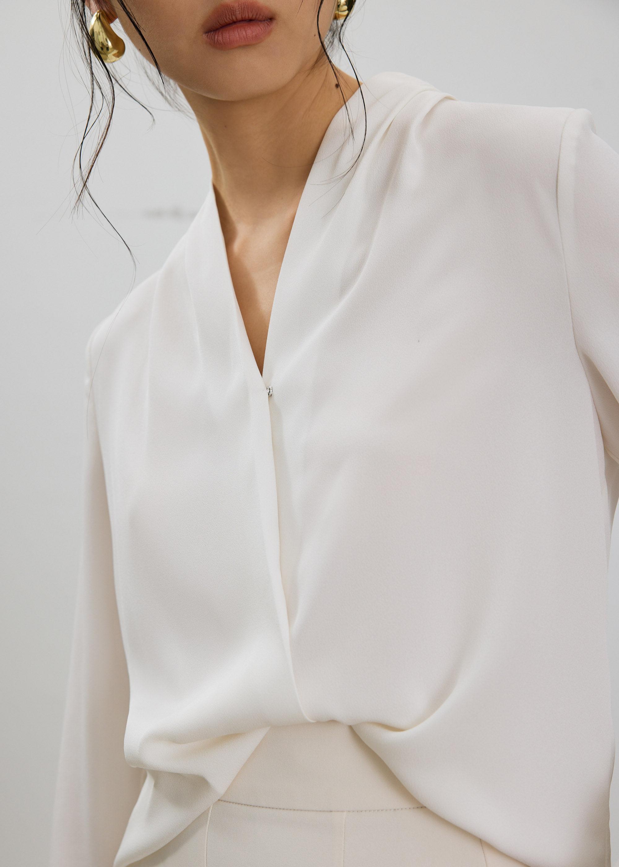 

RuchedReady® Ada V-neck Satin Wrap Blouse-031-XXS