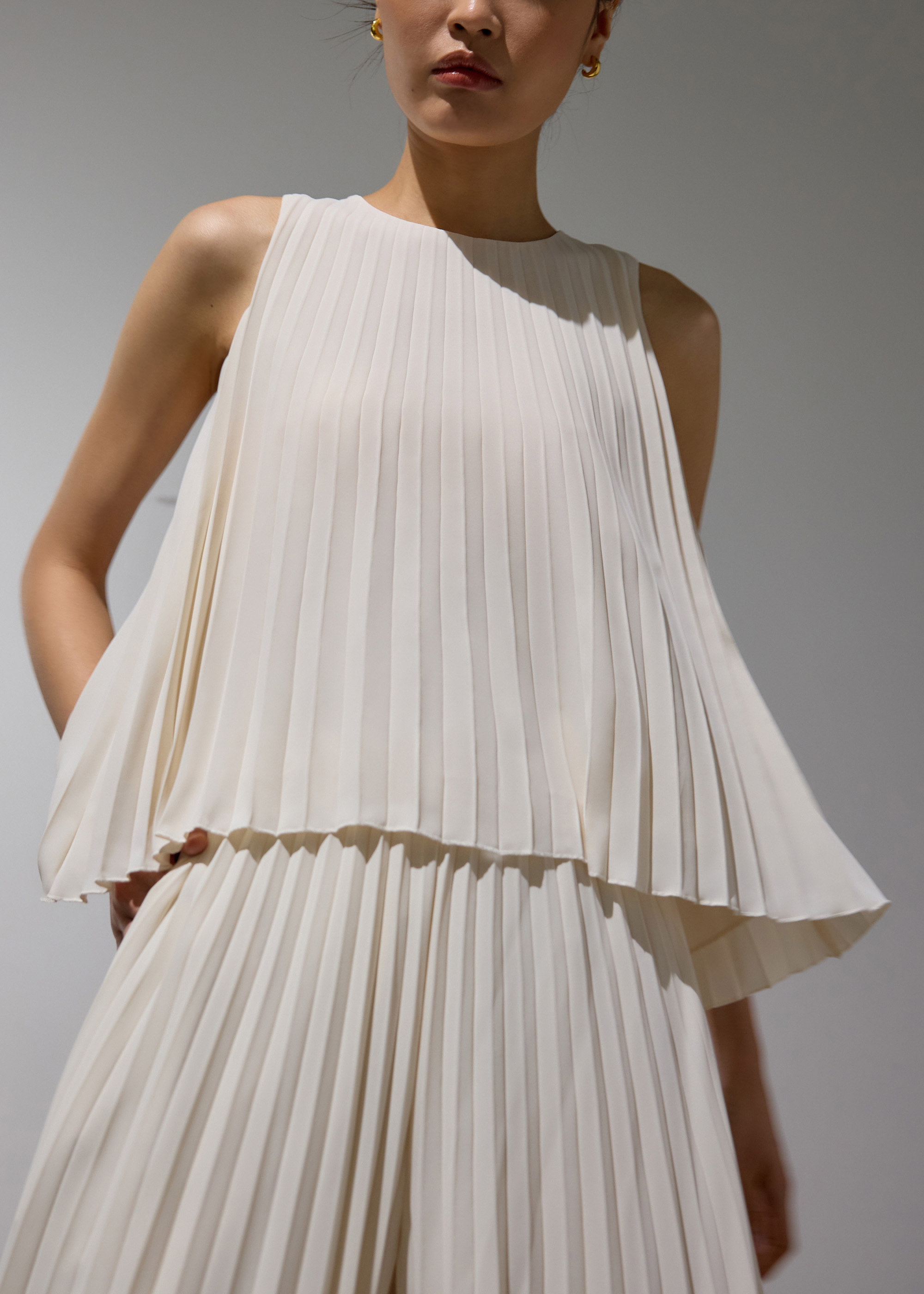 

Wei Sunray Pleated Trapeze Shell Top-437-XS