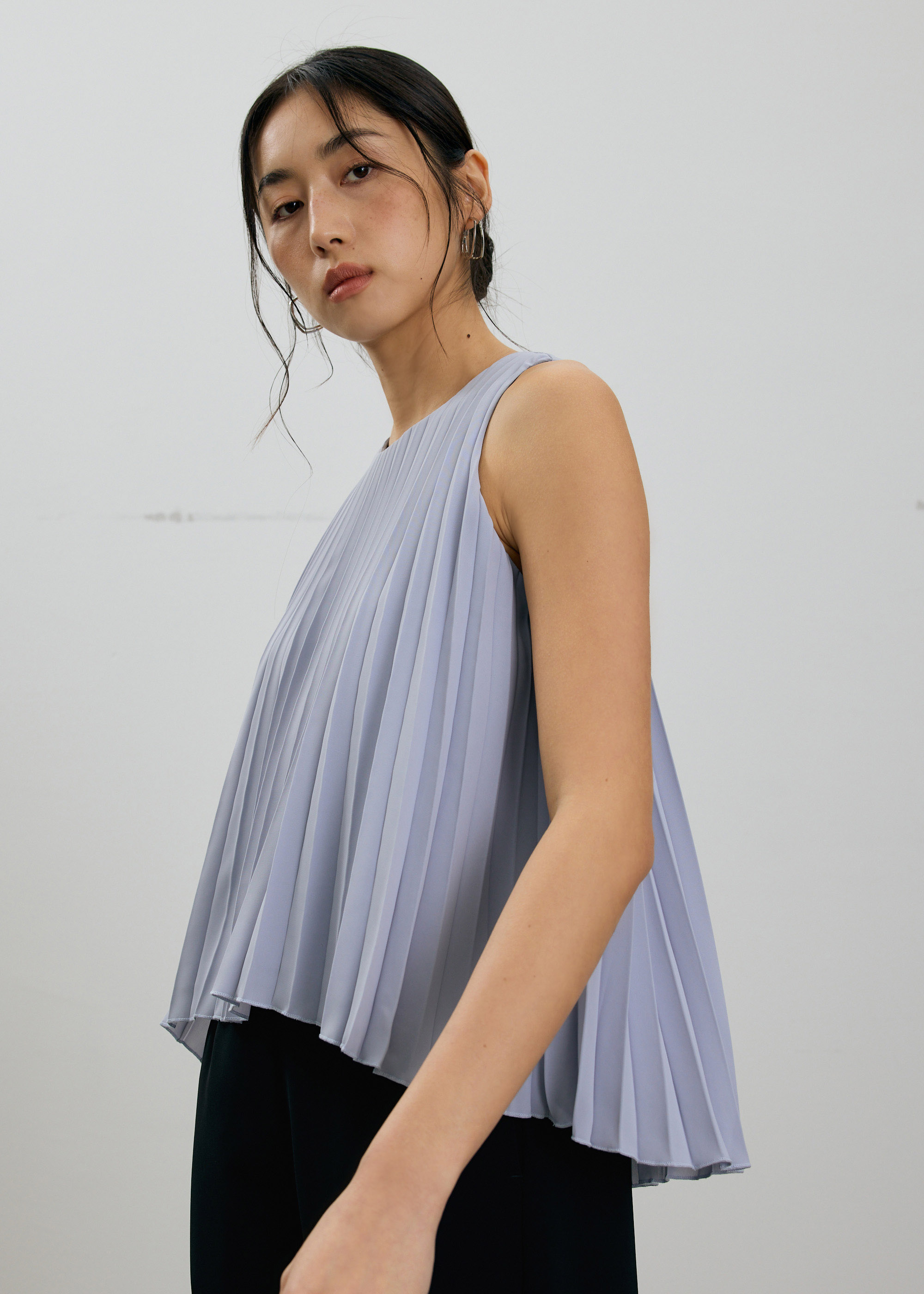 

Wei Sunray Pleated Trapeze Shell Top-439-S