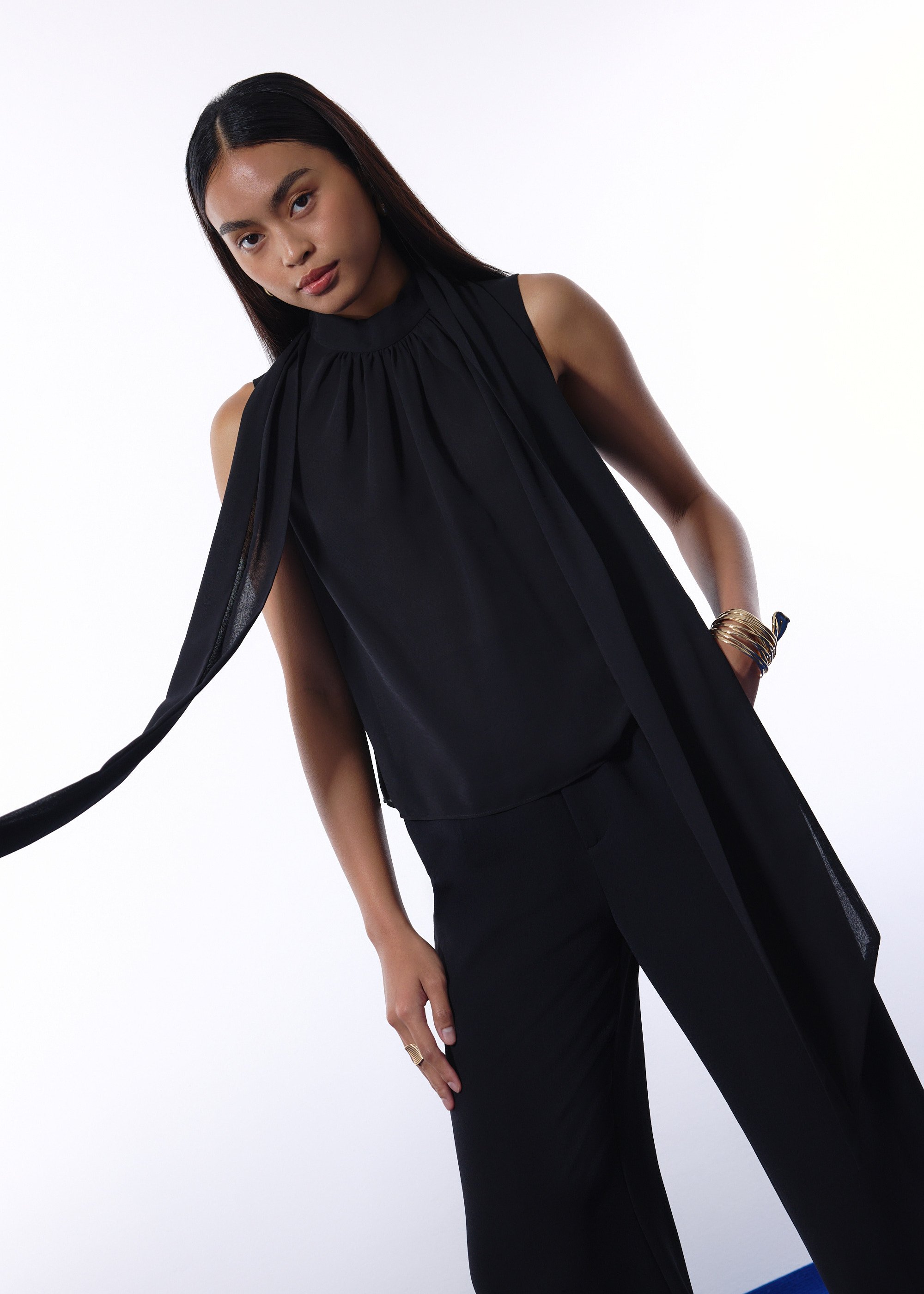 

Nabi Multi-way Mock Neck Shell Top Love, Bonito