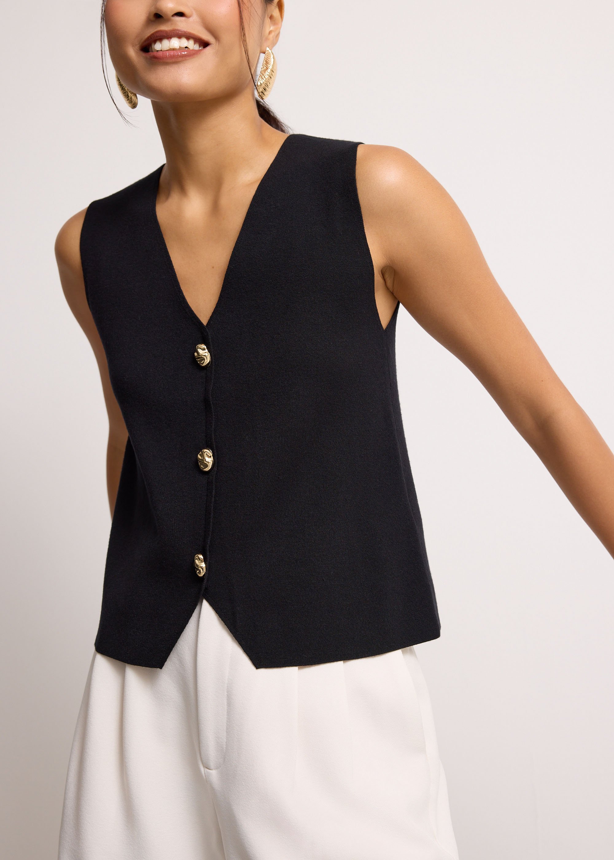 

Vinh Knit Fitted Vest Top Love, Bonito