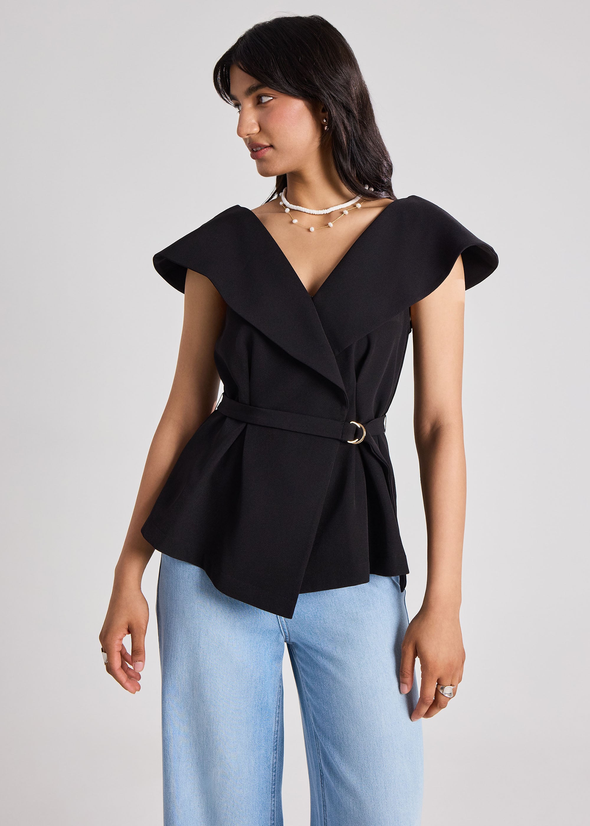 Aura V-neck Top With Belt Love, Bonito: retailer-supplied image