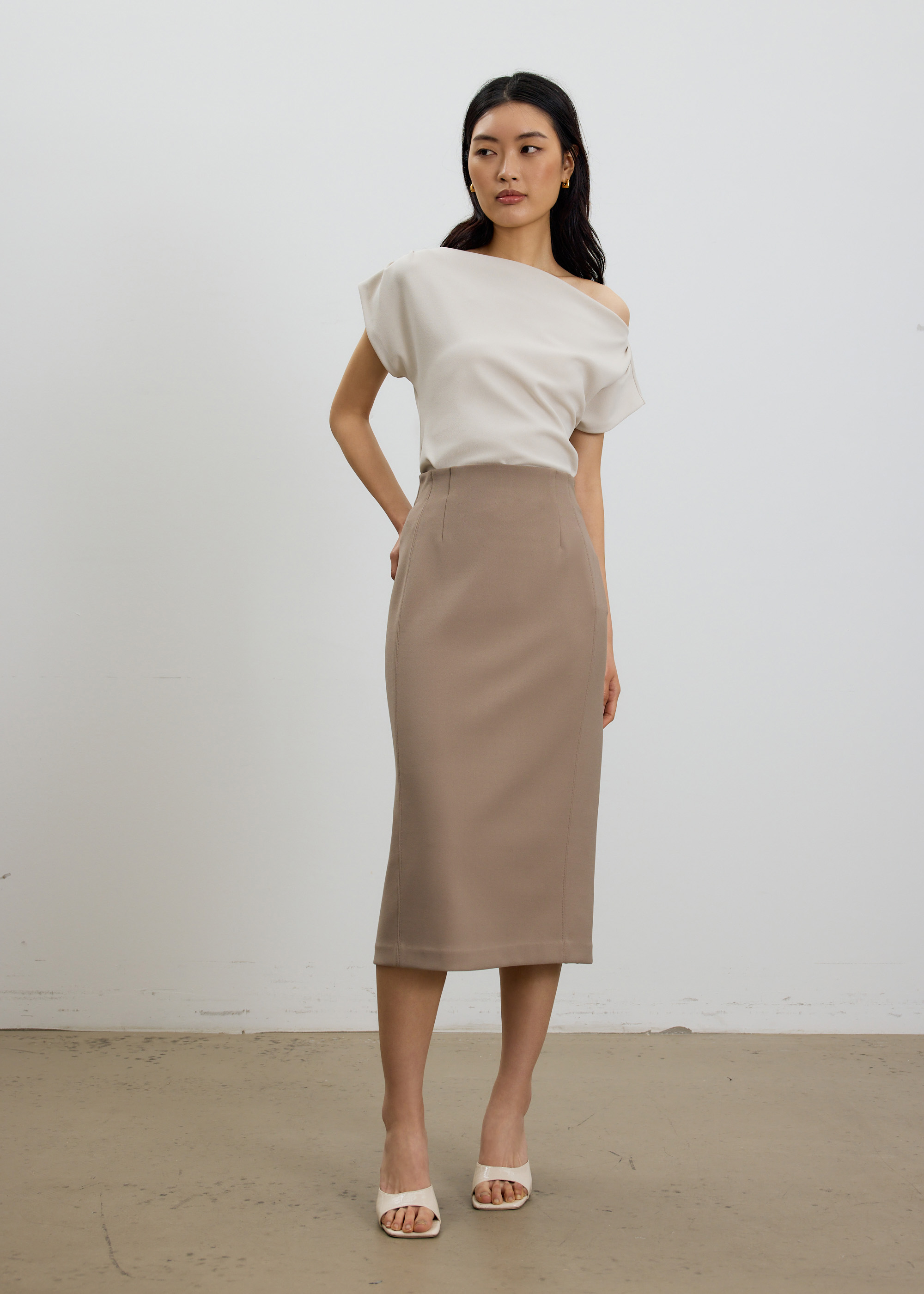 

Vera Elastic Reversible Panelled Midi Skirt-235-M