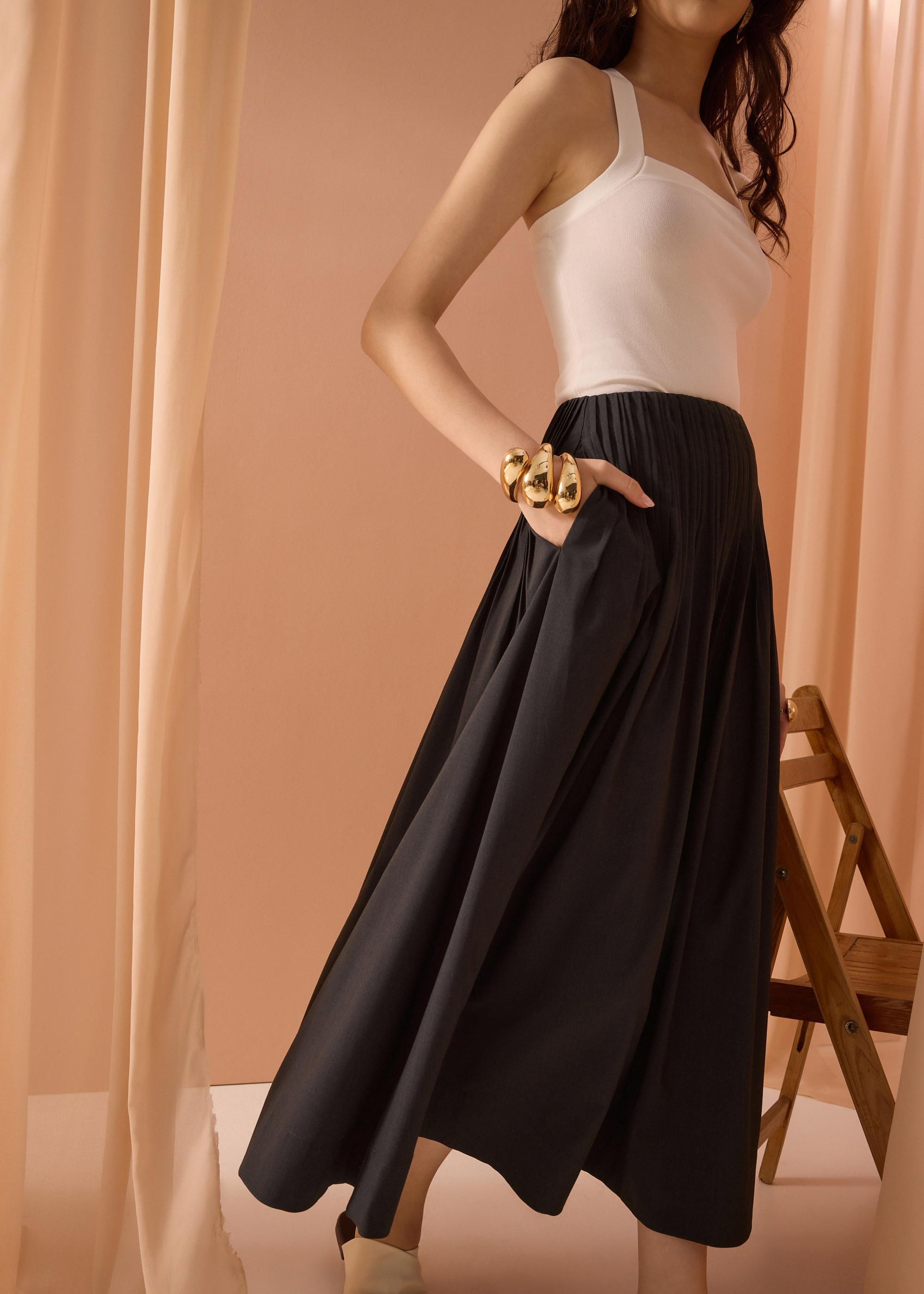 

Kate High Waist Pintuck Flare Maxi Skirt