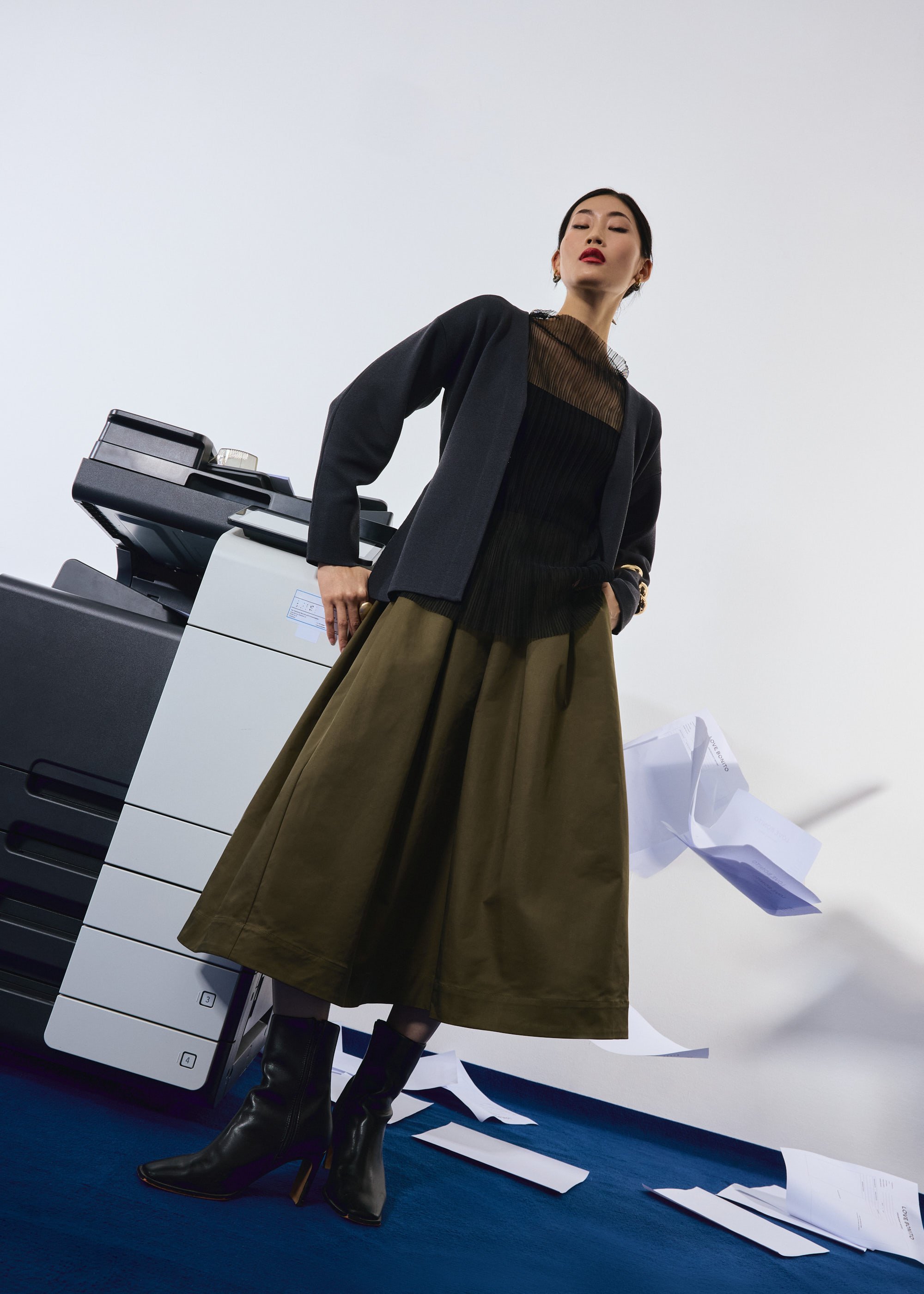 

Nycha Taffeta Pleated Flare Midaxi Skirt Love, Bonito