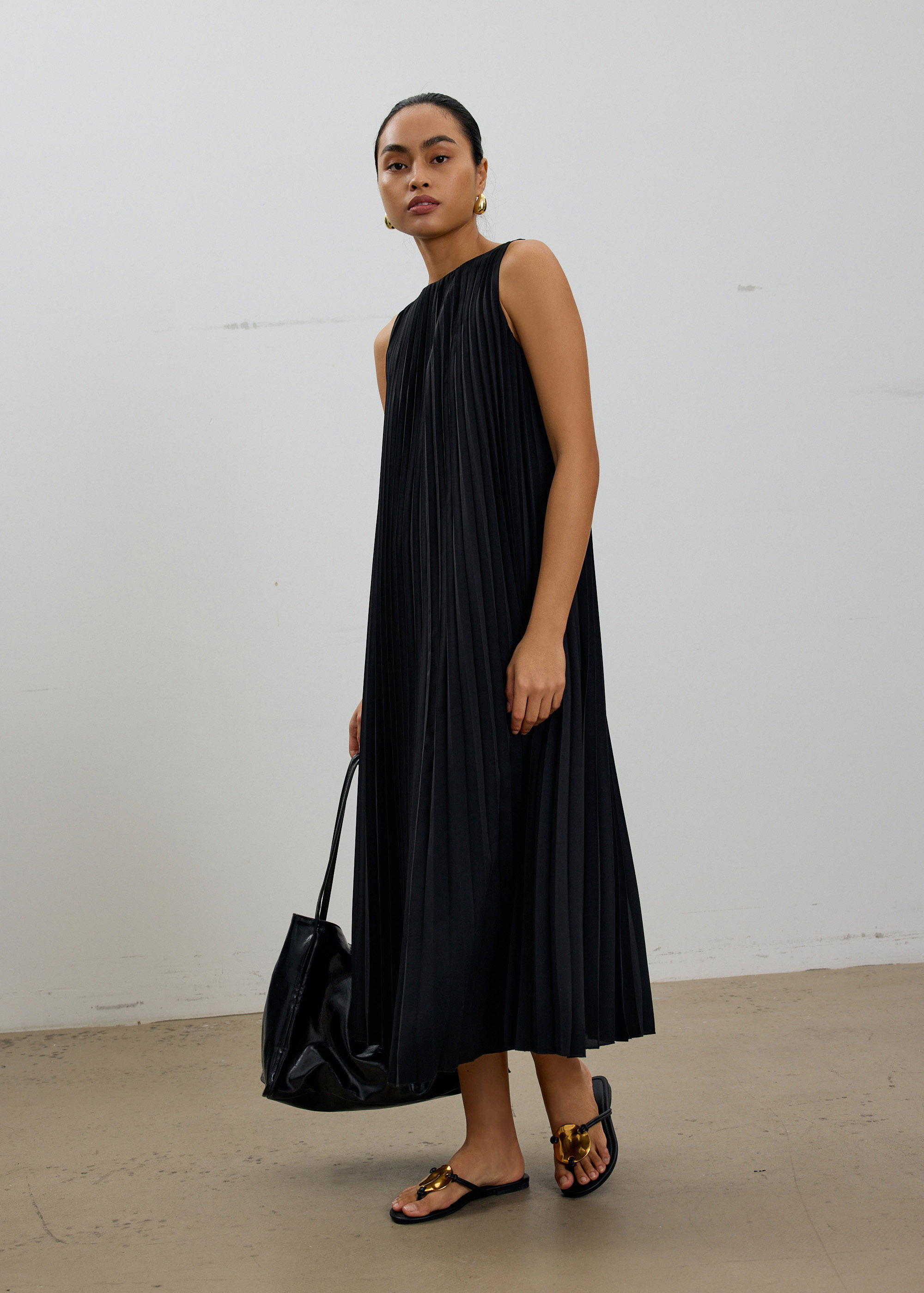 

Willa Reversible Sunray Pleated Midaxi Dress-014-XXS