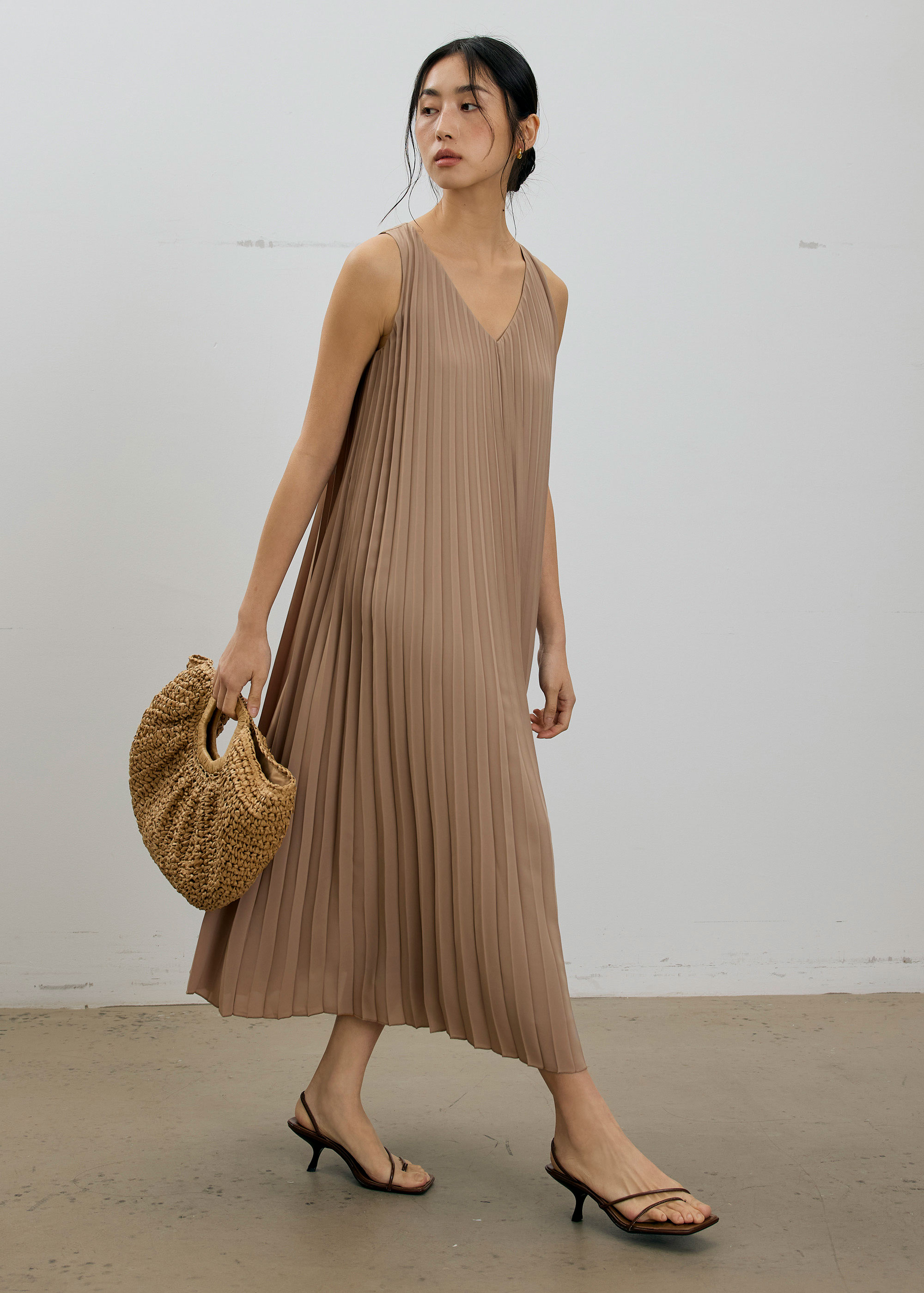 

Willa Reversible Sunray Pleated Midaxi Dress-235-XS