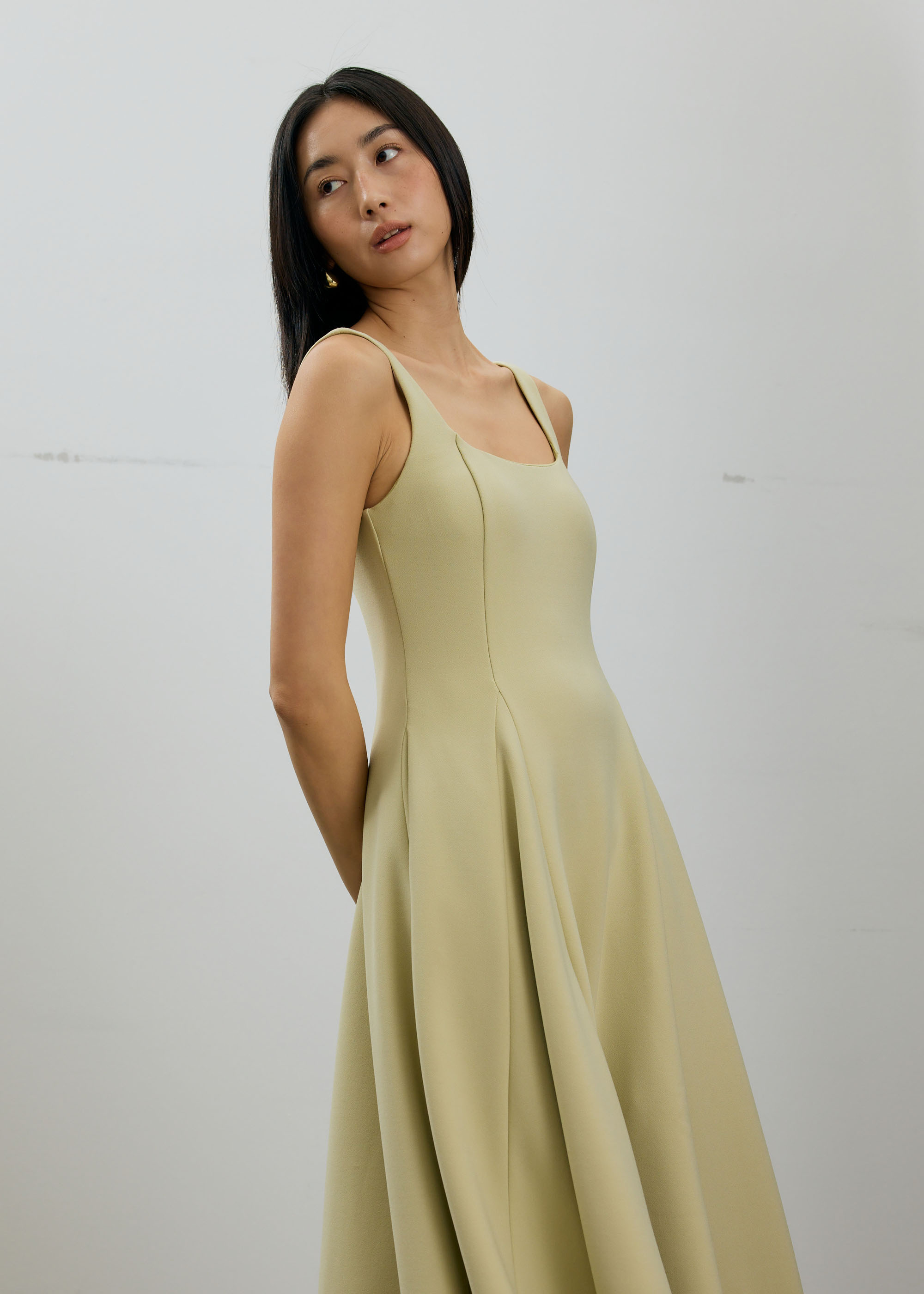 

Reina Padded Ballerina Midi Dress-440-S
