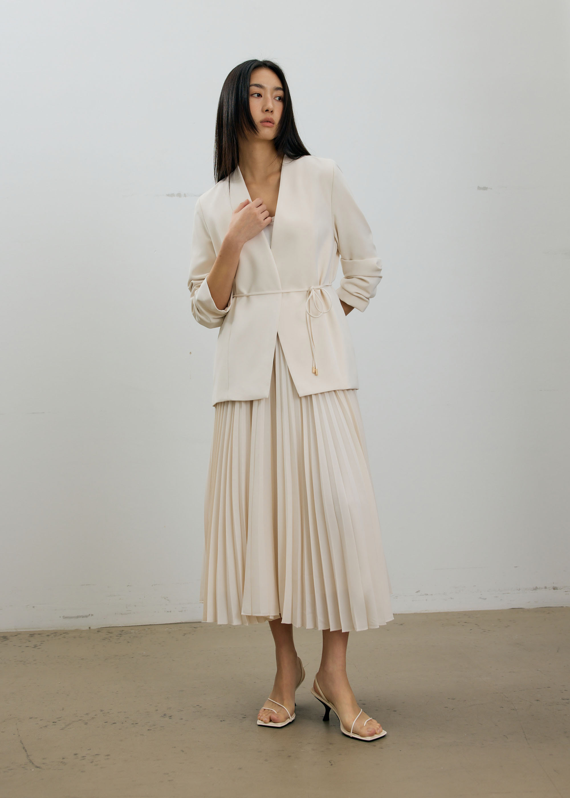 

RuchedReadyÂ® Moira Belted Collarless Blazer-437-S