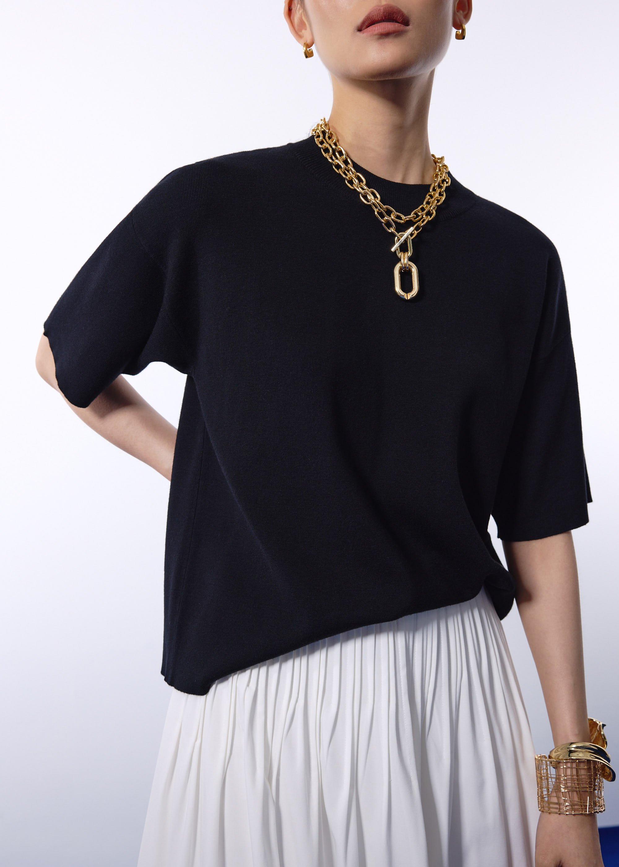 

Mia Relaxed Knit Mock Neck Tee Love, Bonito