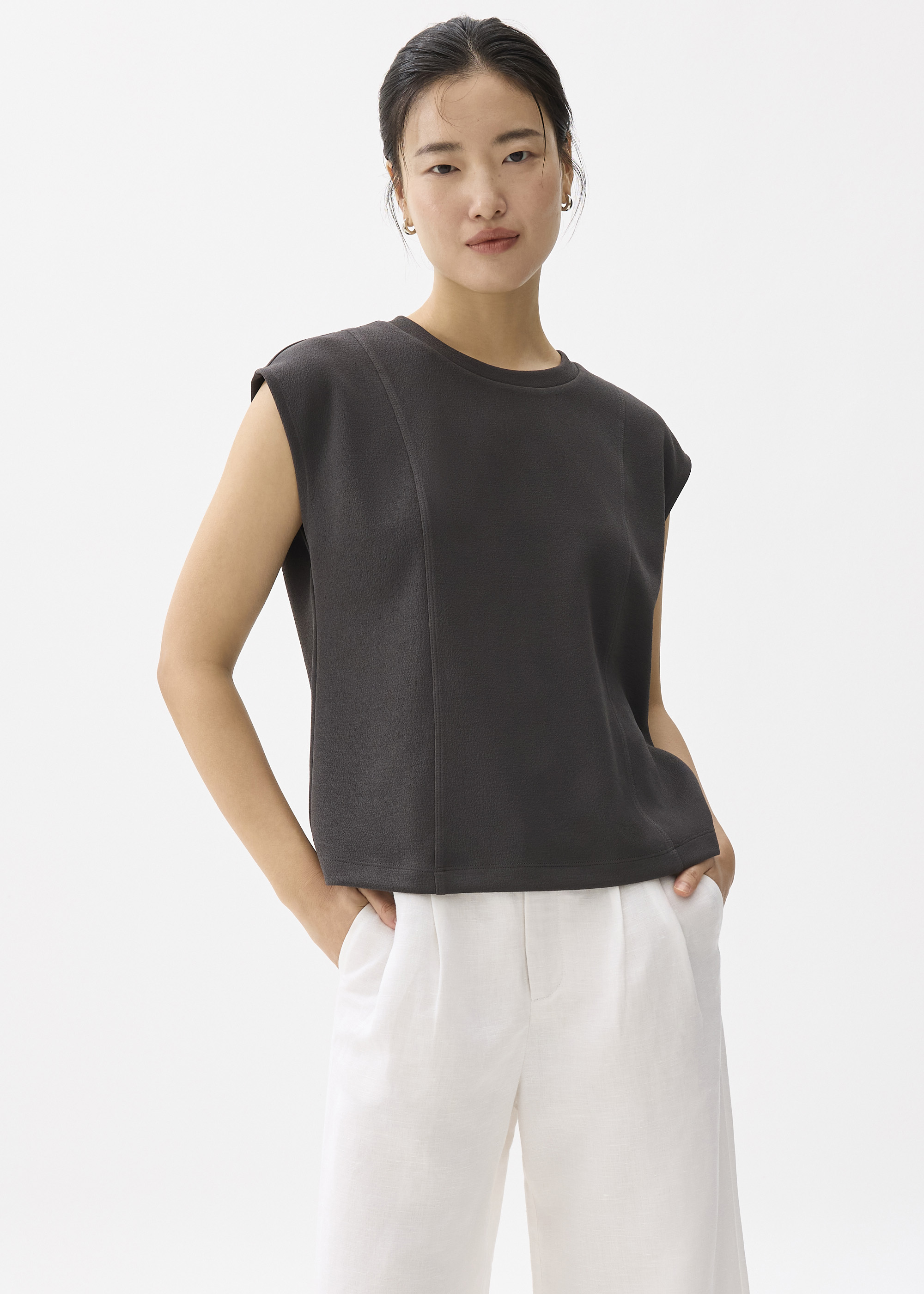 

Relaxed Round Neck Boxy Tee-171-S