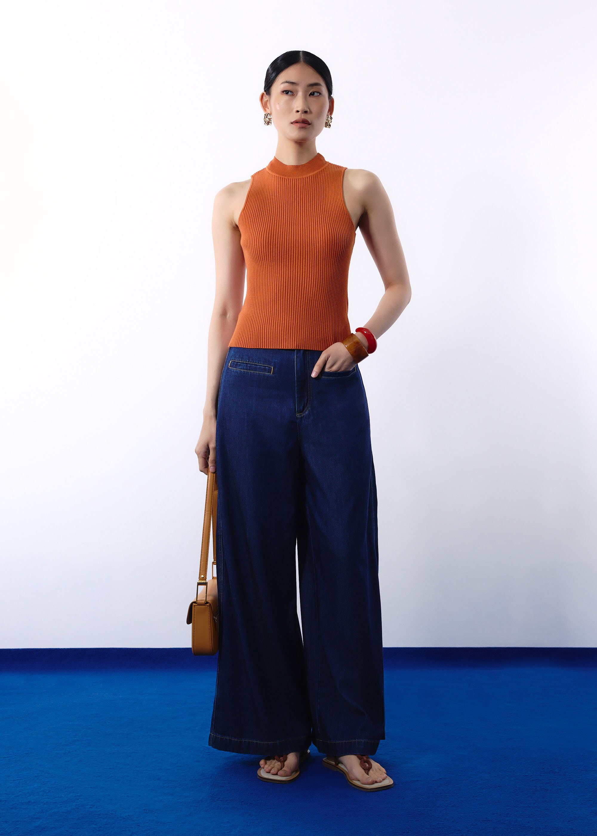 

Duo Knit Mock Neck Tank Top Love, Bonito