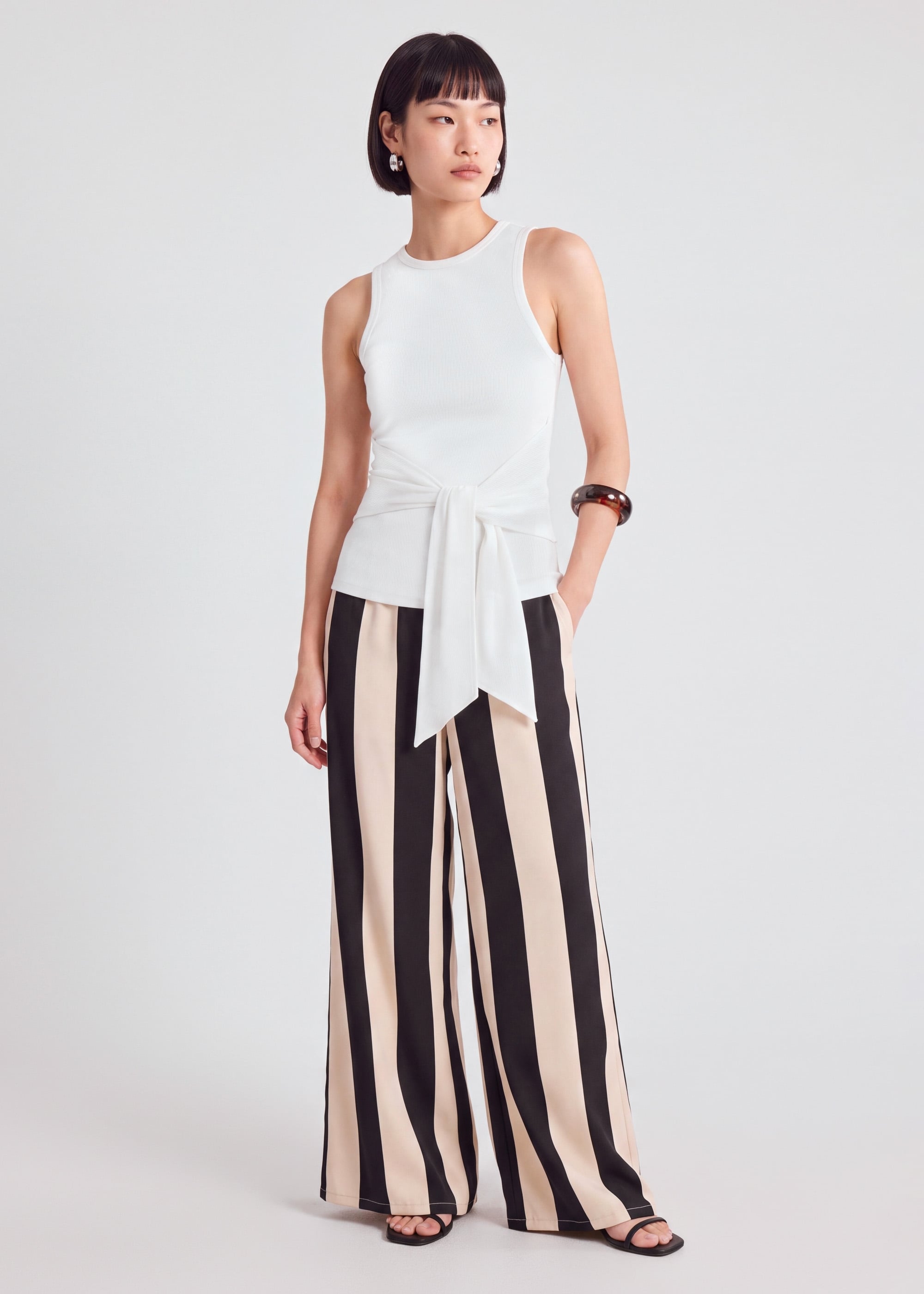 Faux Waist Tie Tank Love, Bonito
