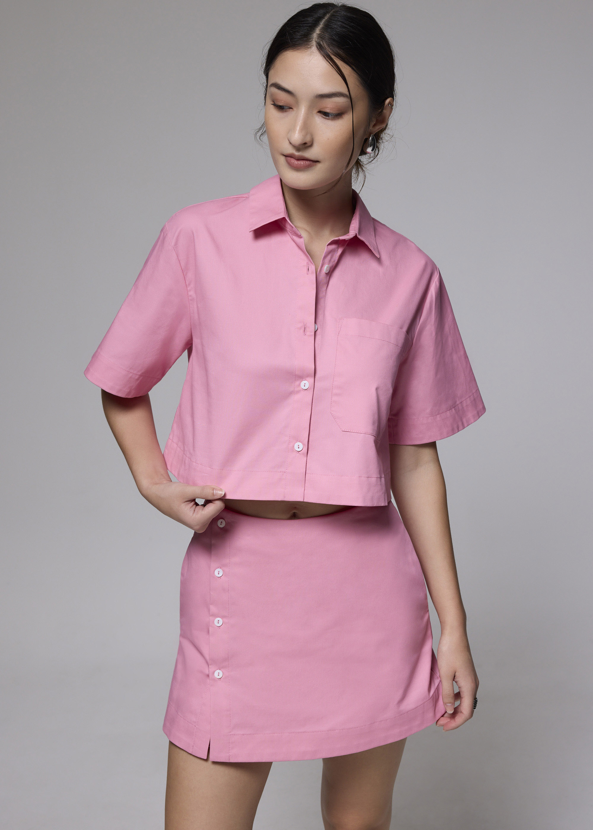 

Cotton Collared Boxy Crop Shirt-005-XXL