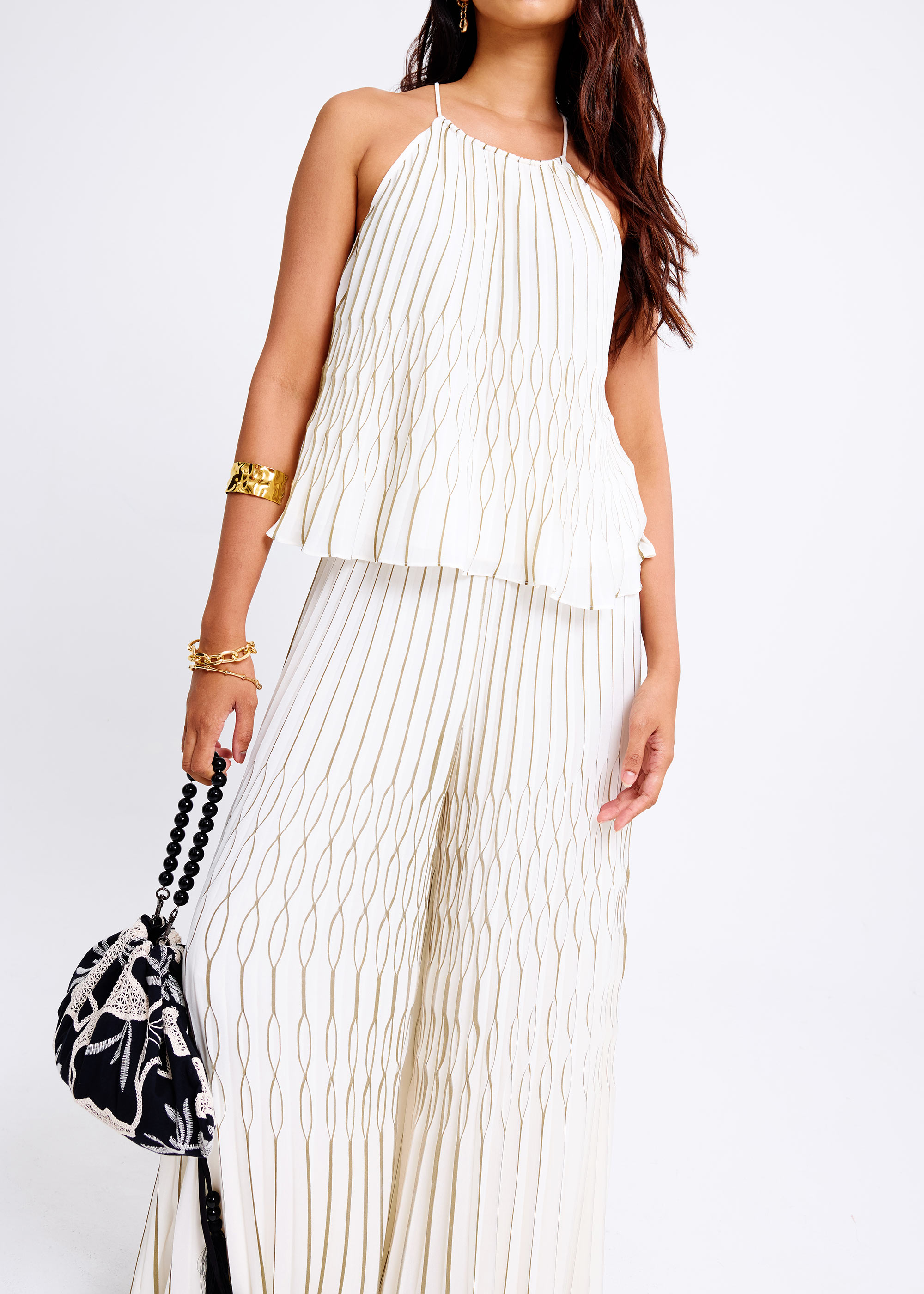 

Relaxed Pleated Halter Shell Top