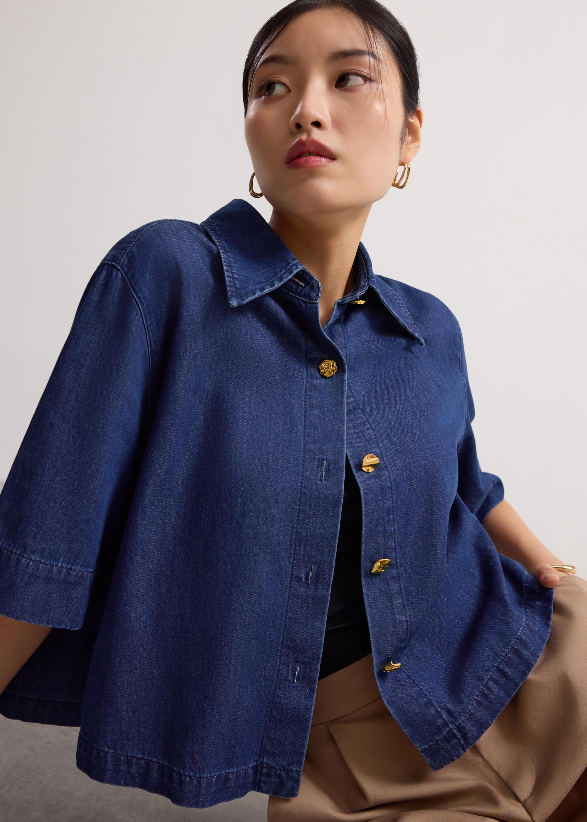 

Chambray Boxy Collared Button Down Shirt Love, Bonito