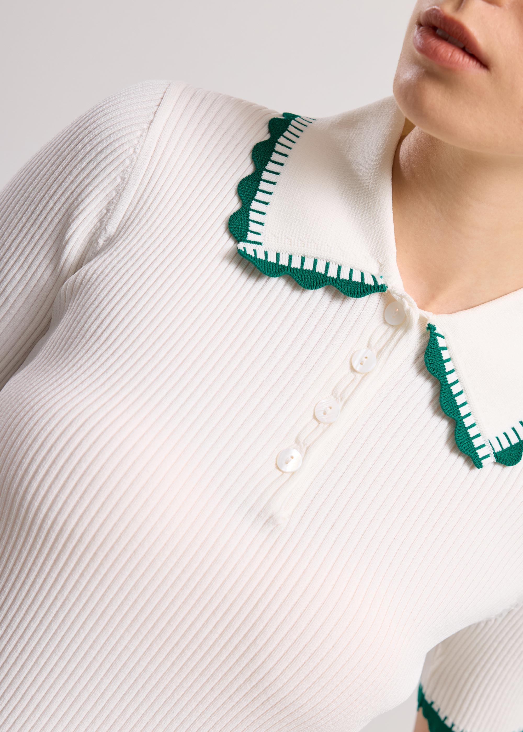 

Contrast Trim Pointelle Knit Peter Pan Collar Top Love, Bonito