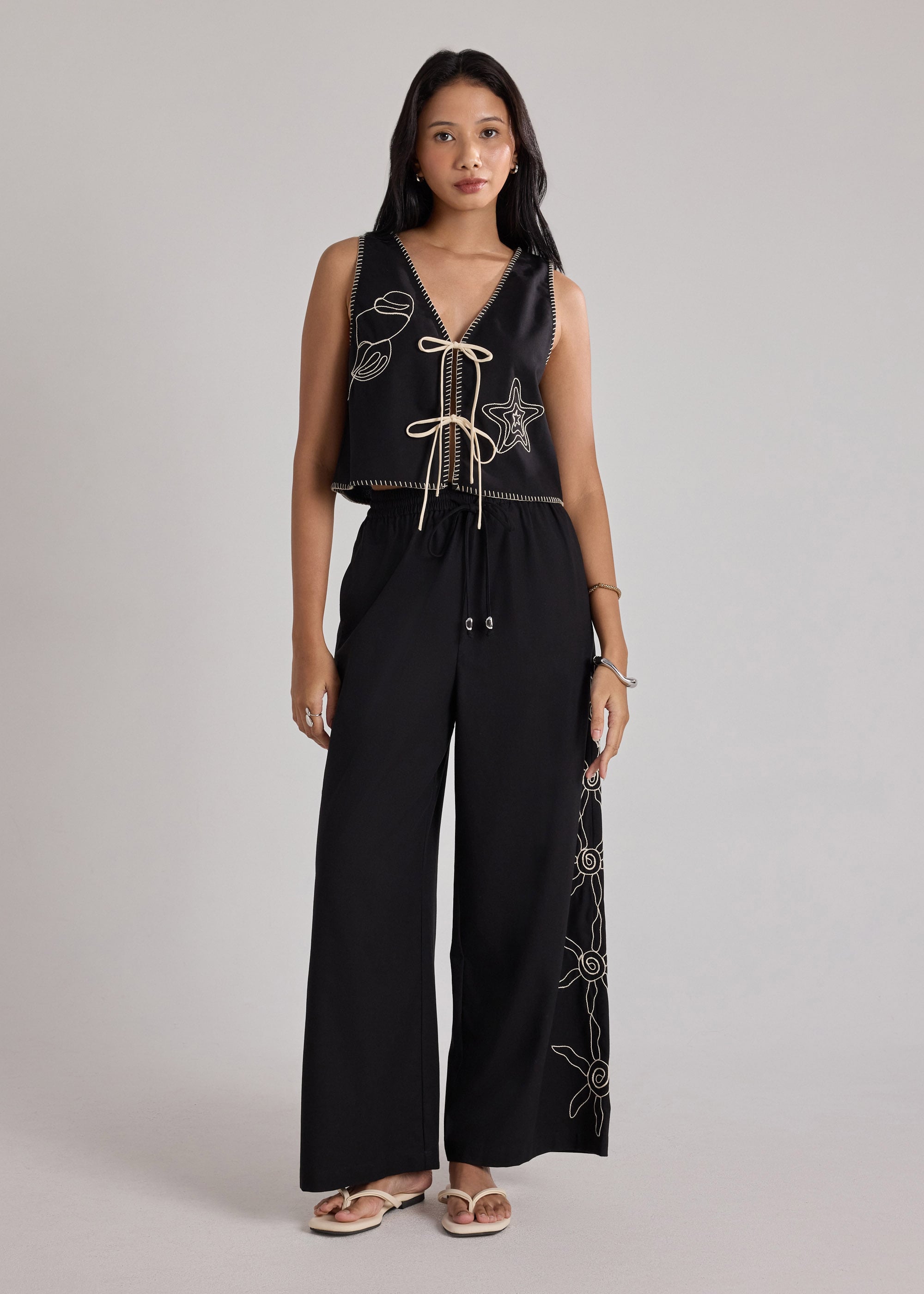Drawstring Pants in Coastal Charm Embroidery Love, Bonito: retailer-supplied image
