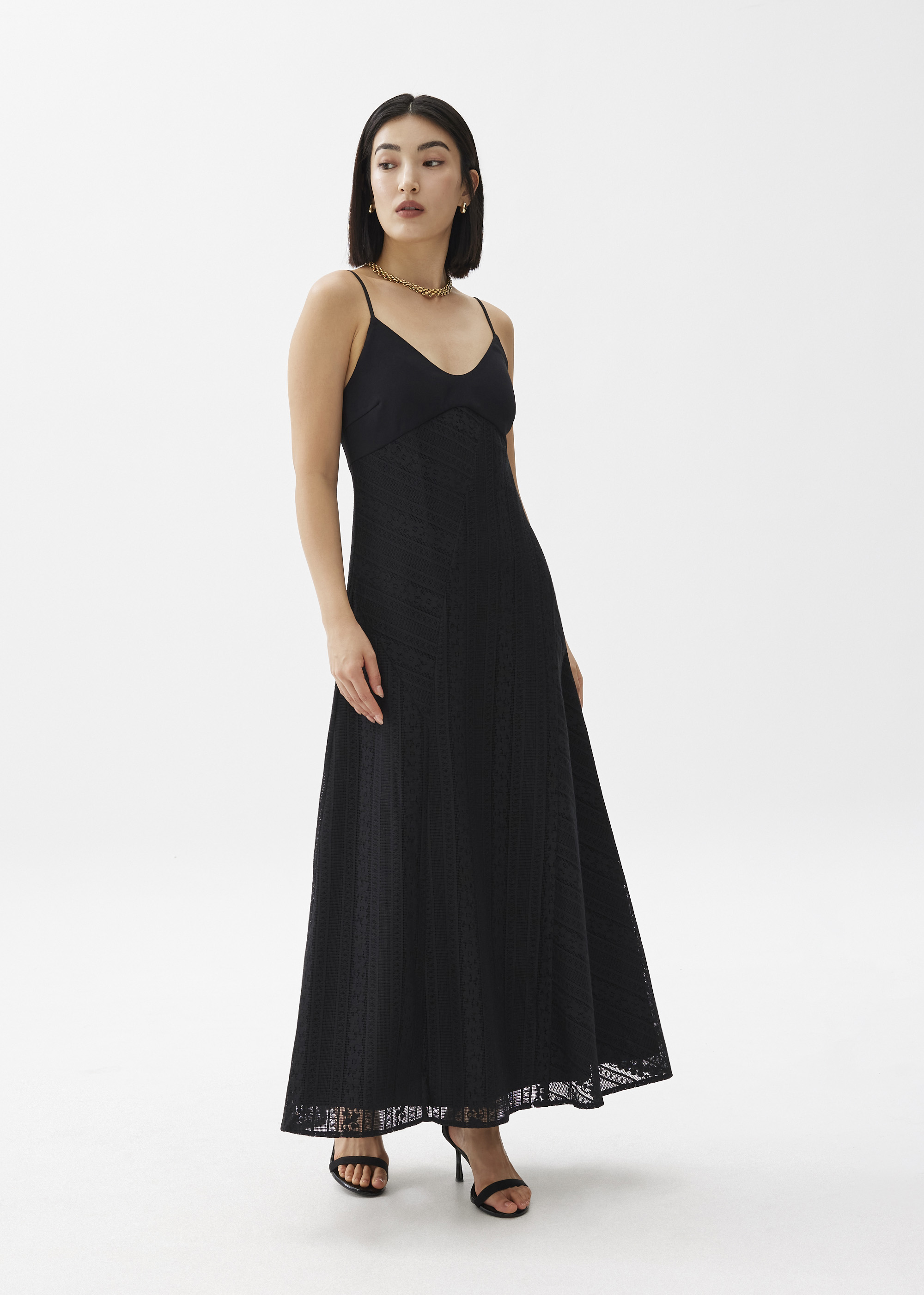 

Lace V-Neck Flare Maxi Dress-014-M