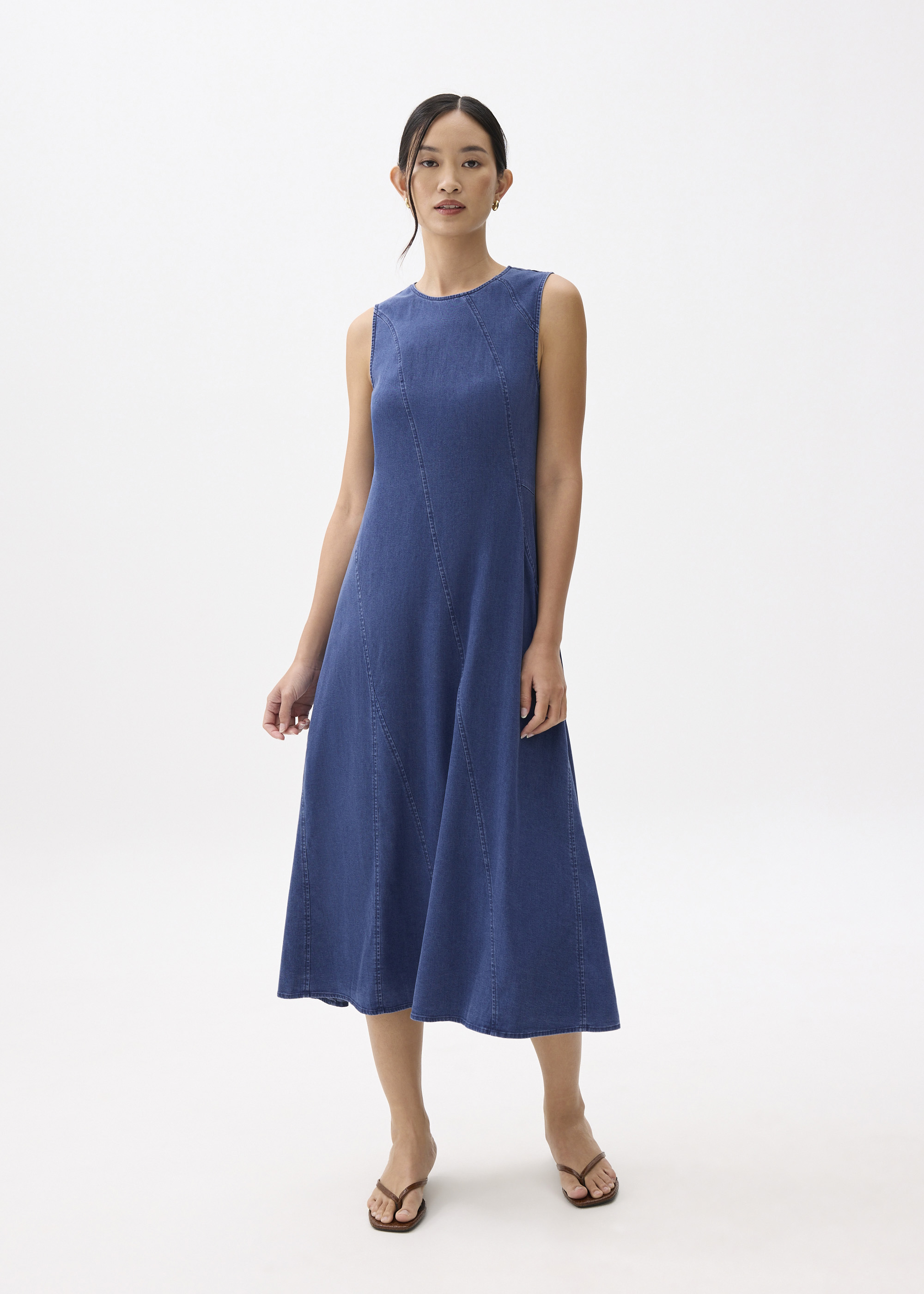 

Chambray Round Neck Trapeze Midaxi Dress-417-XS