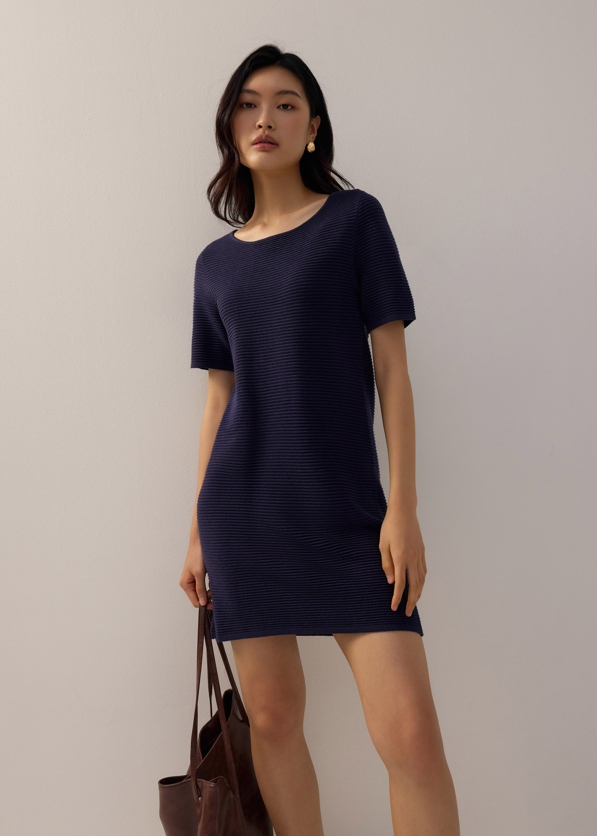 

Scoop Neck Shift Mini Dress