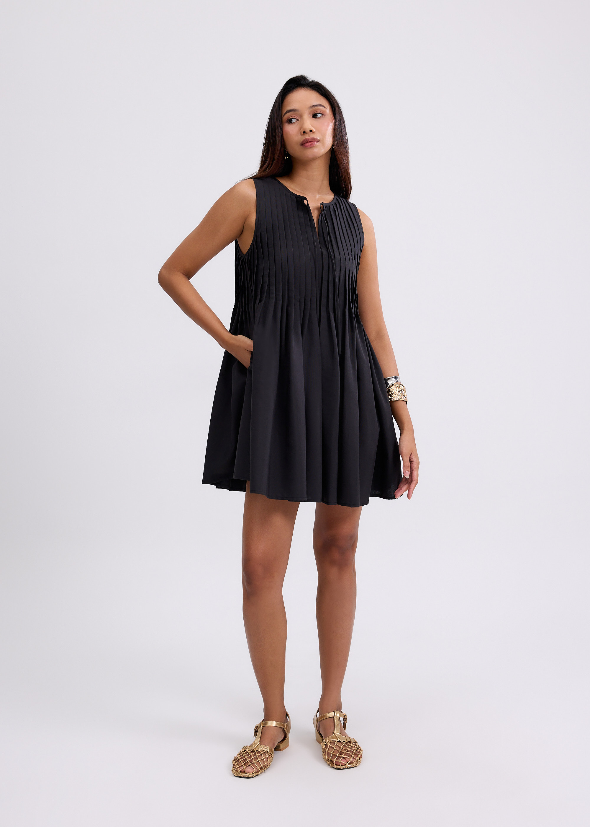 

Oxford Pintuck Notched Trapeze Mini Dress