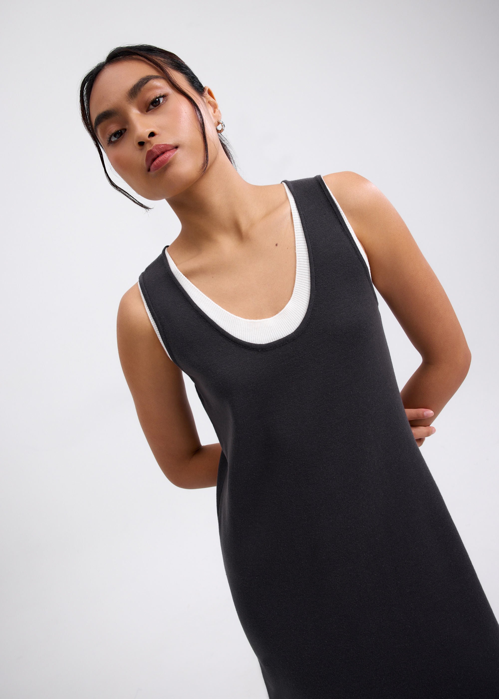 

Layered Knit Scoop Neck A-line Midaxi Dress Love, Bonito