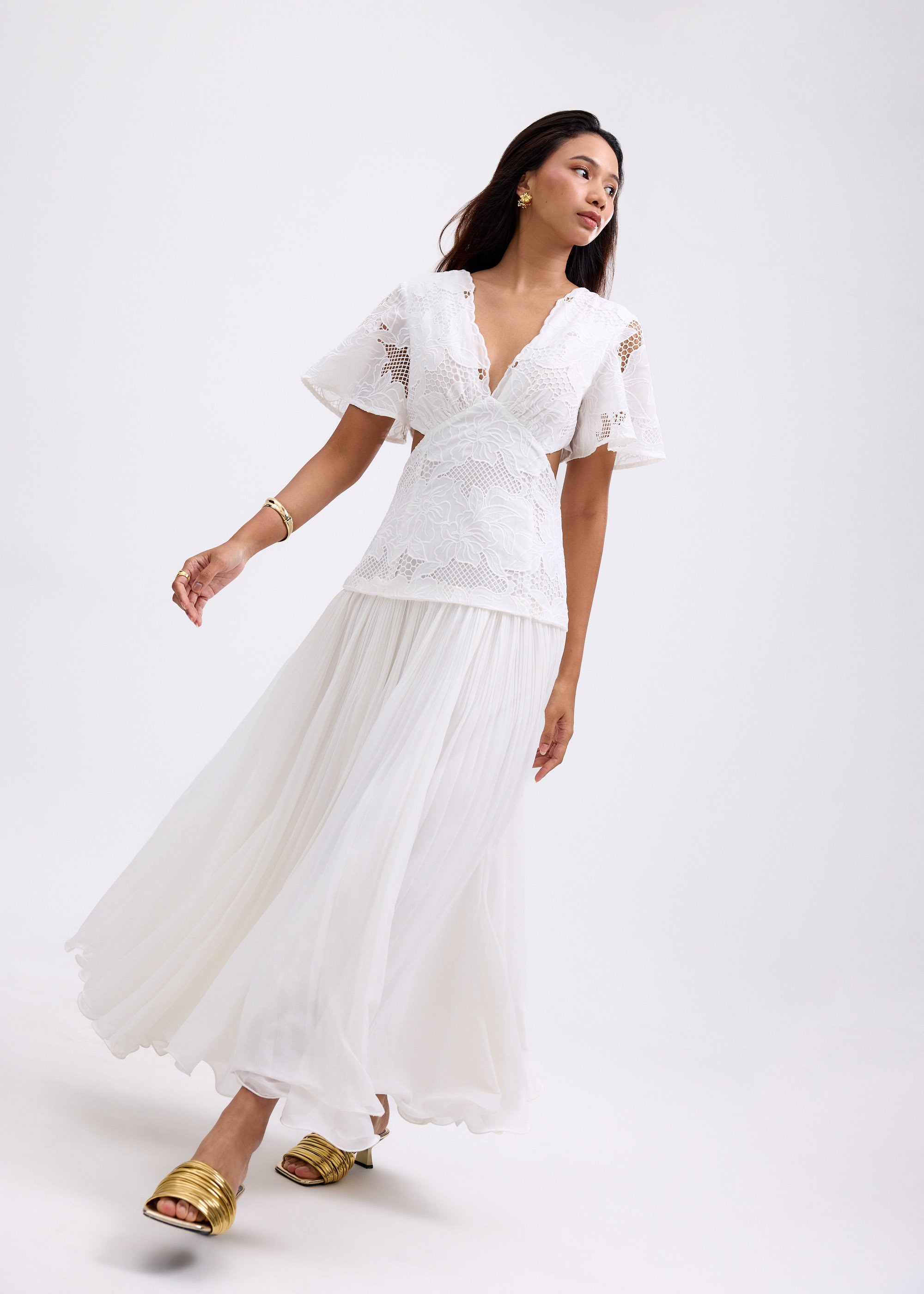 

Lace V-Neck Bell Sleeve Fit & Flare Maxi Dress Love, Bonito