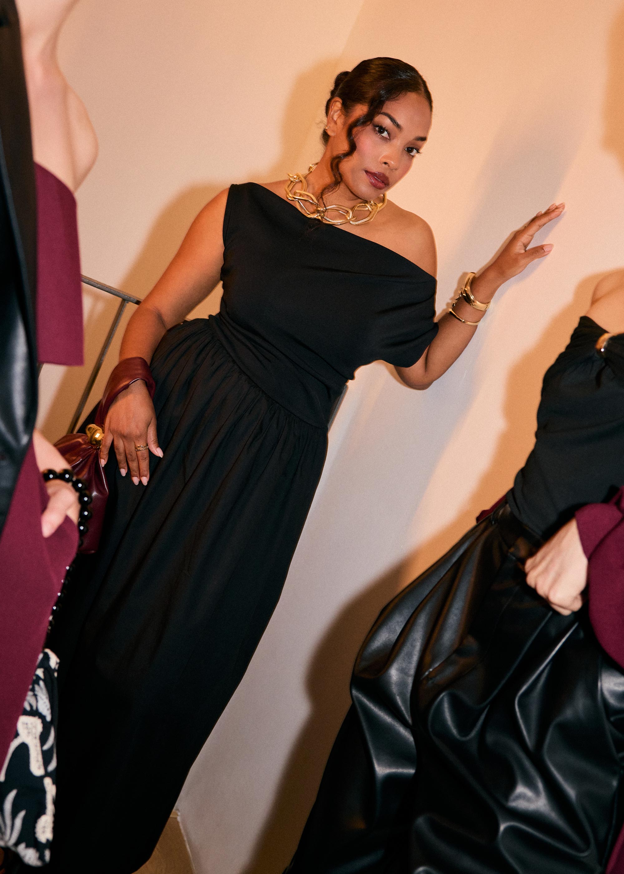 

Asymmetric Fit & Flare Midaxi Dress Love, Bonito