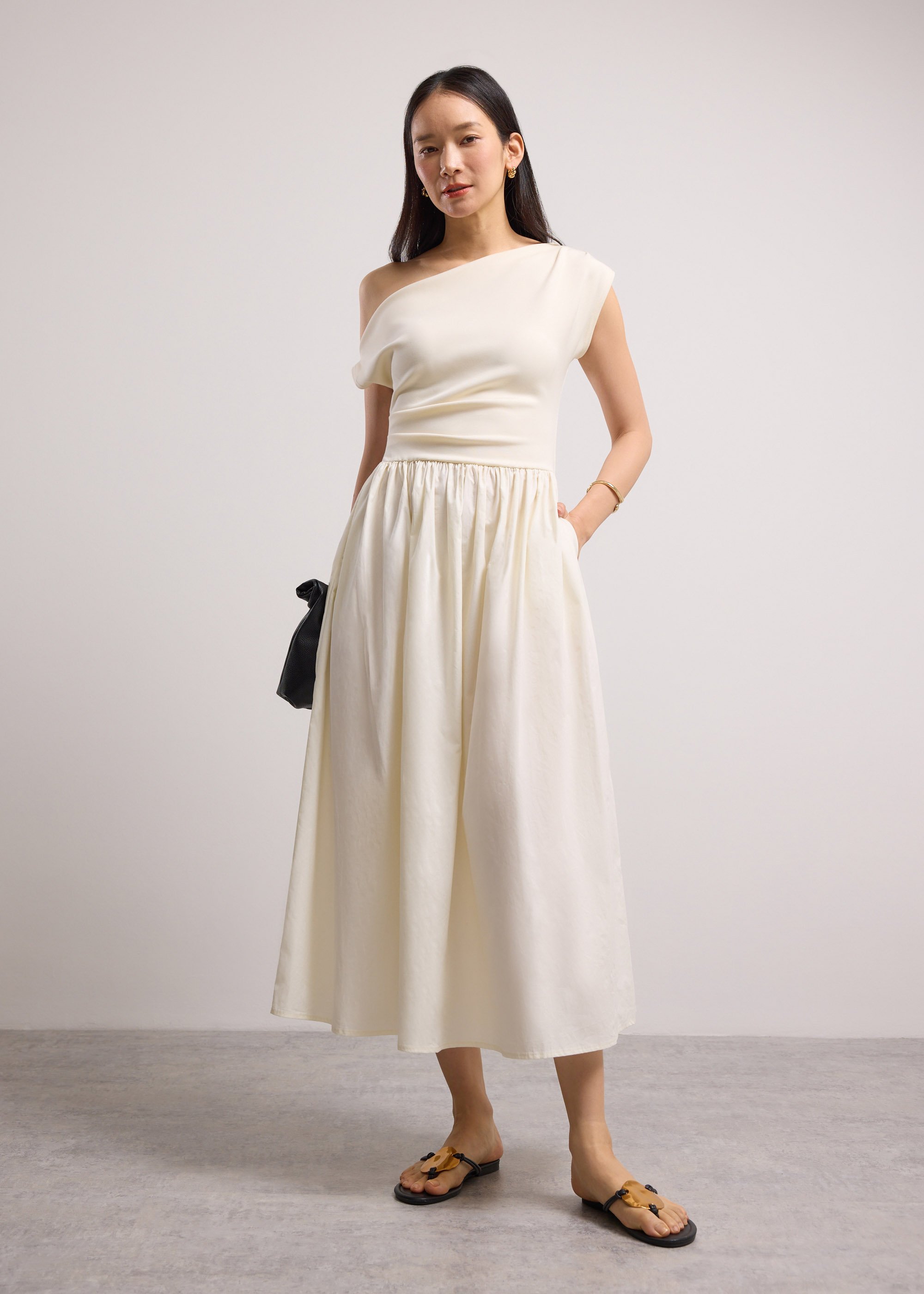 

Asymmetric Fit & Flare Midaxi Dress Love, Bonito