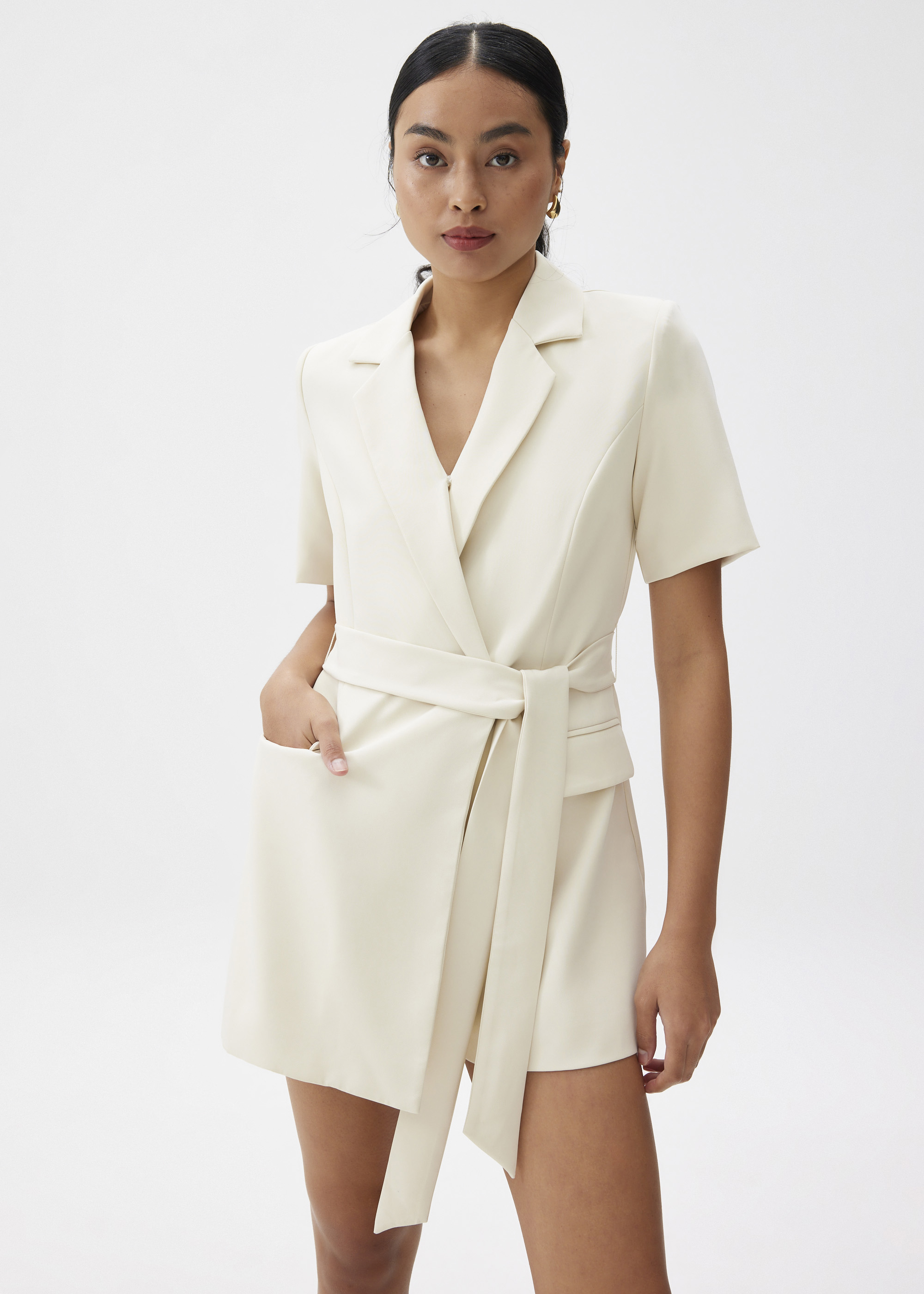 

Tailored Belted A-line Romper-035-L