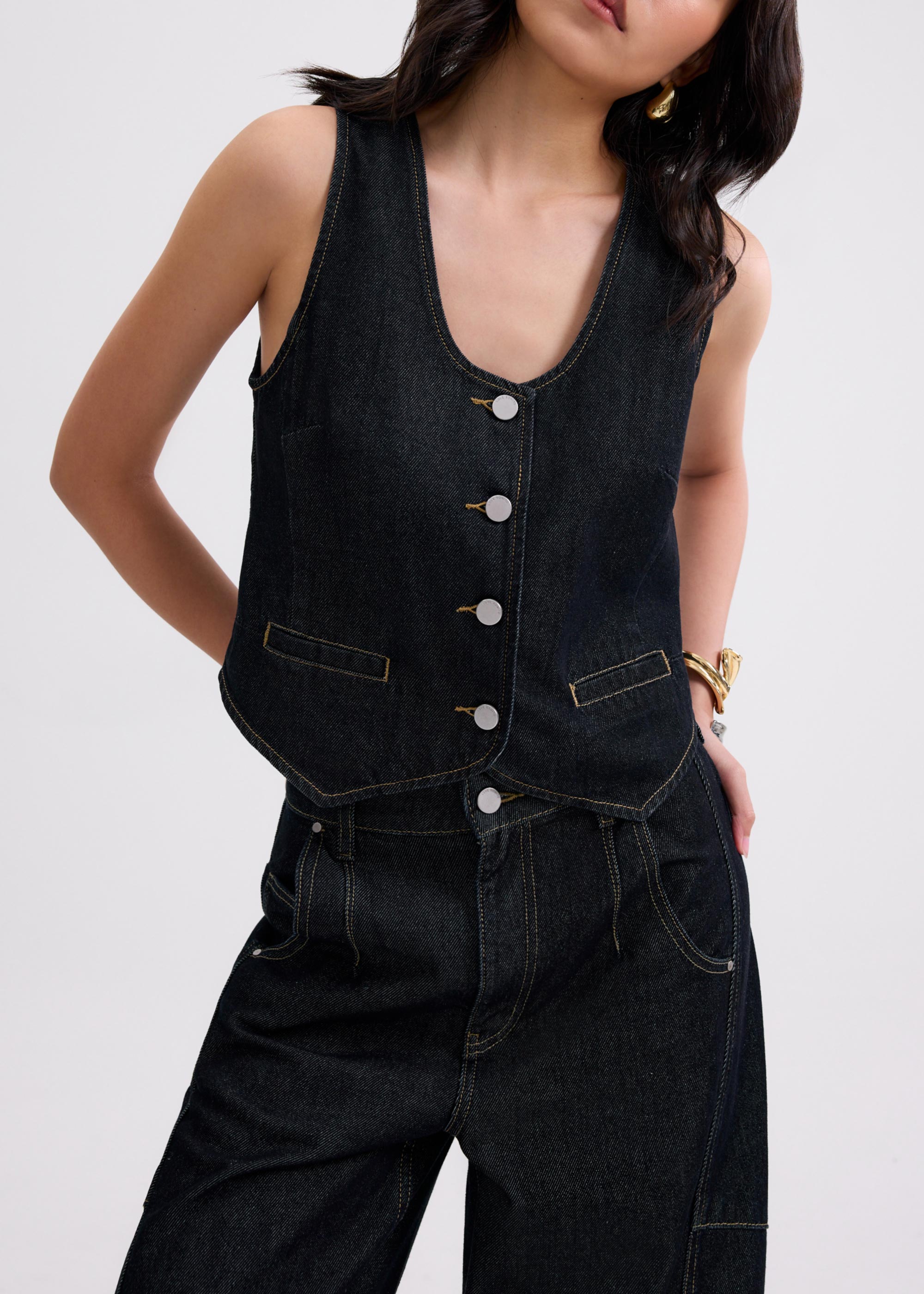 

Relaxed Denim Scoop Neck Tailored Vest