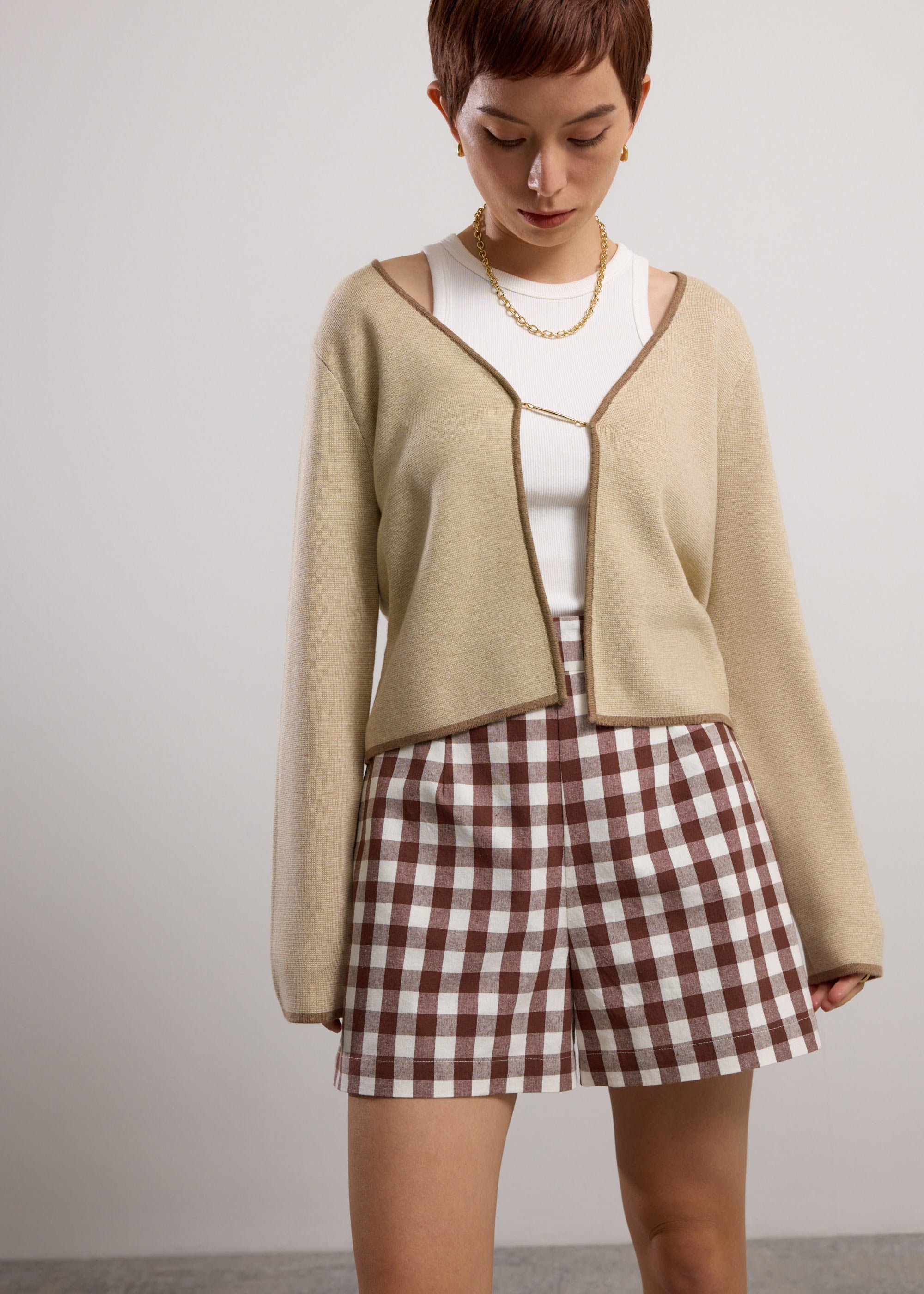 

Relaxed Contrast Piping Knit Metal Clasp Cardigan Love, Bonito