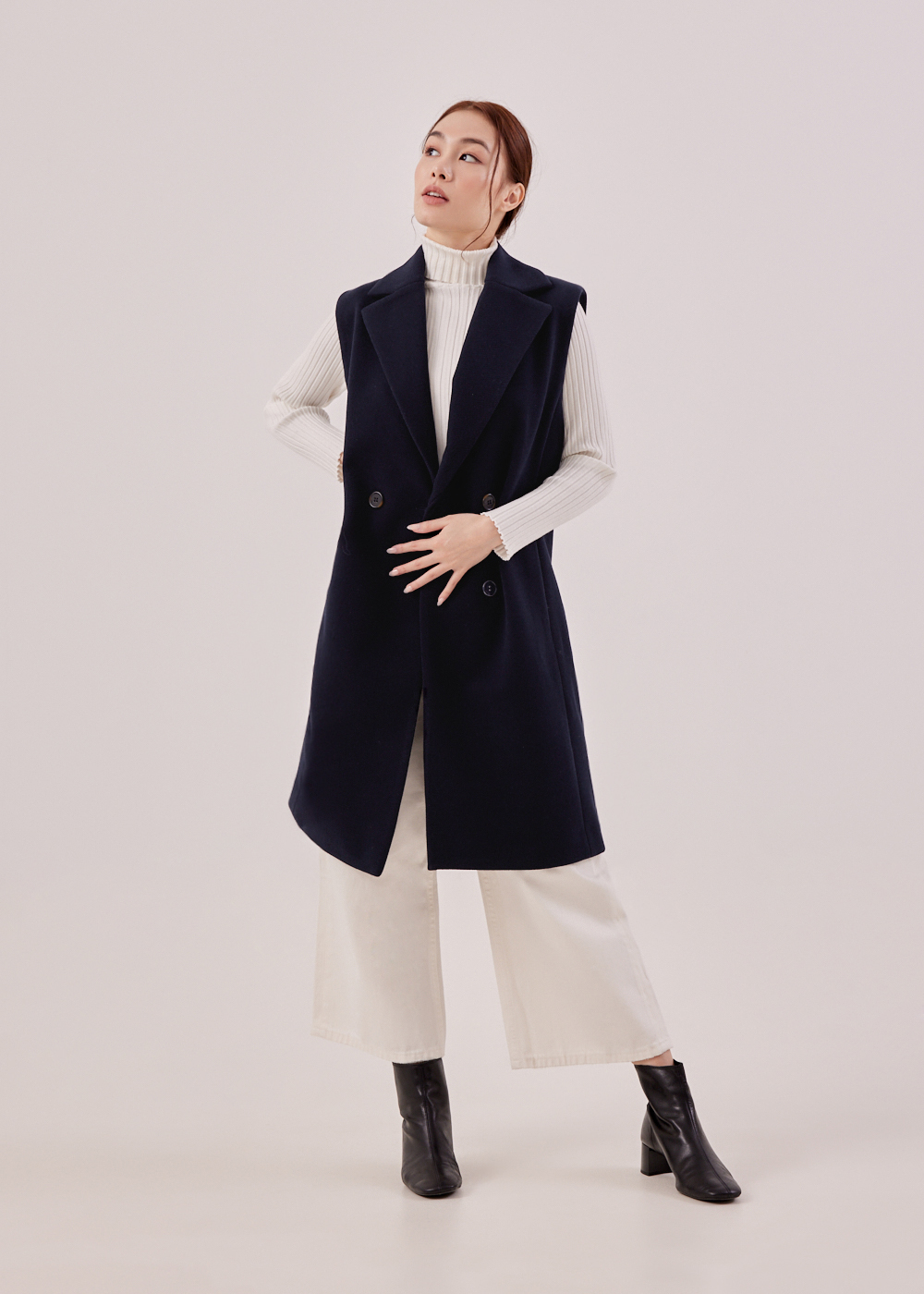 

Rania Tailored Gilet-052-S