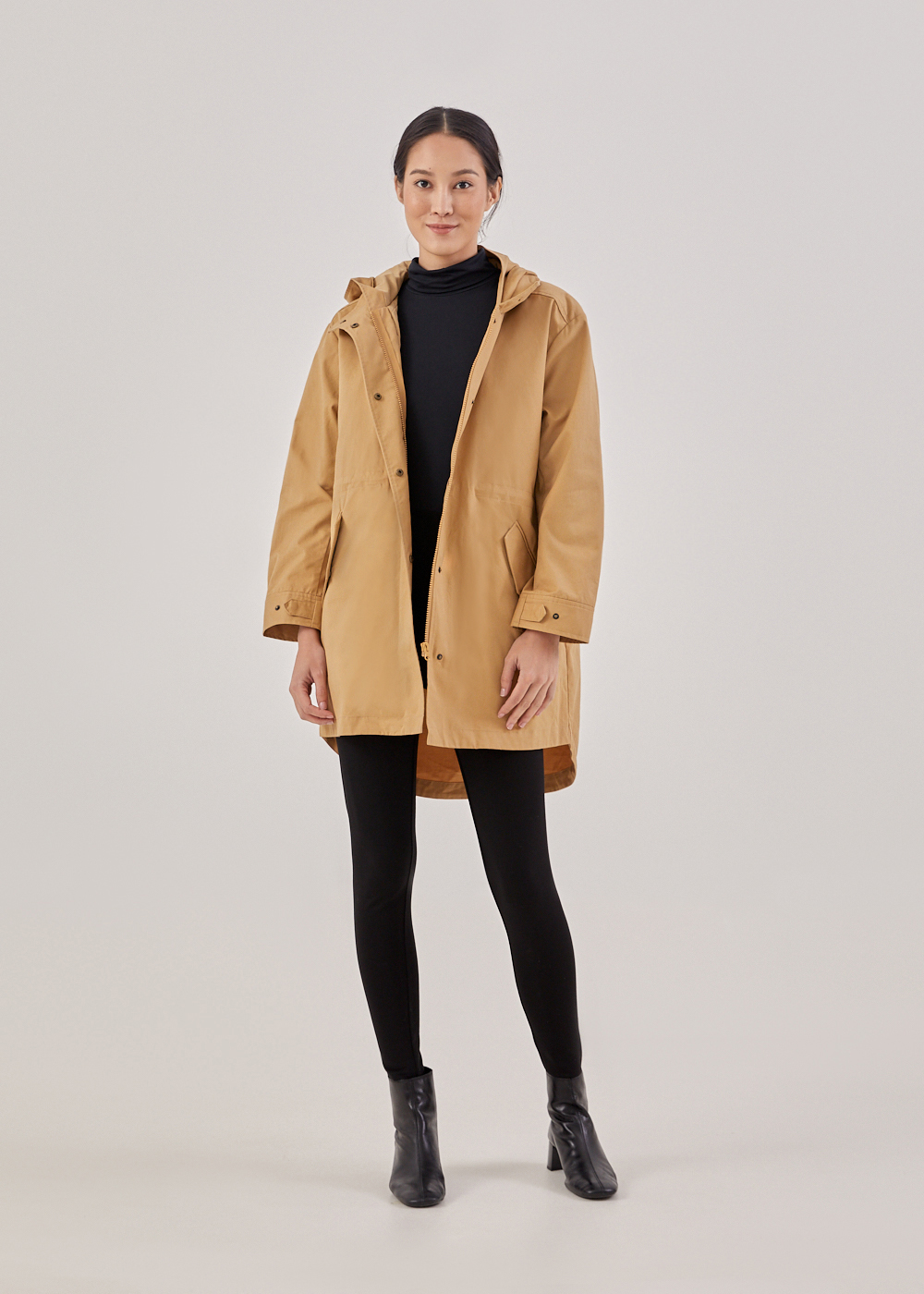

Zuna Water-Repellent Parka-124-M