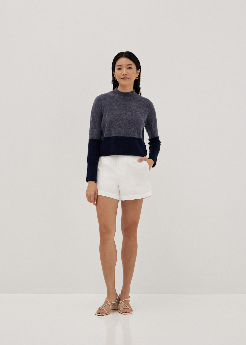 

Kinsley Mock Neck Colour Block Sweater-052-XL