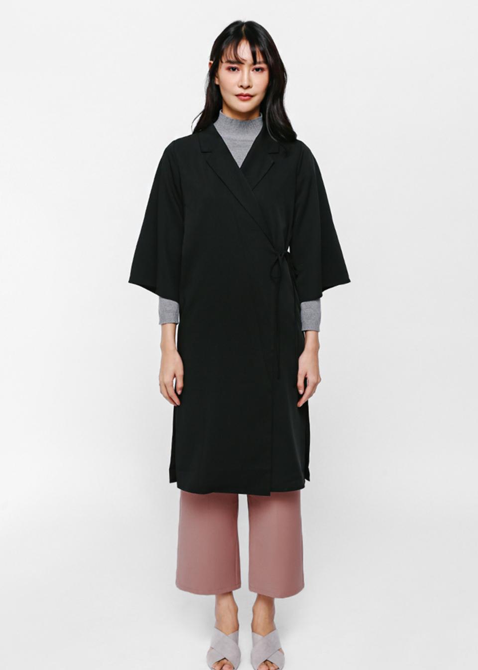 Buy Jael Foldover Duster Coat Love Bonito Malaysia Shop Women S Fashion Online Love Bonito My Women S Fashion