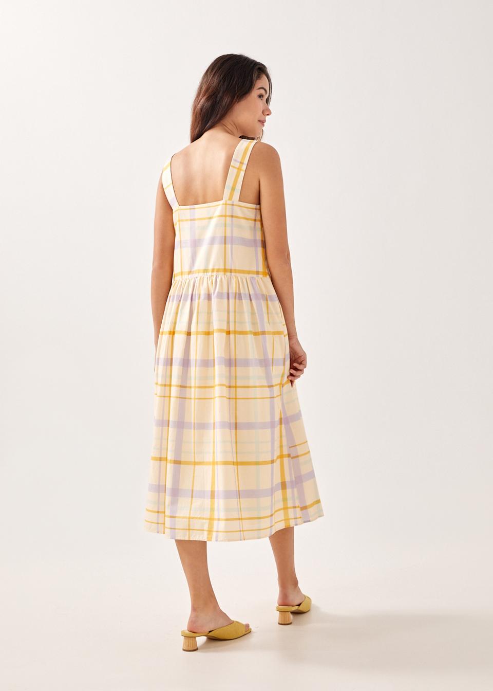 Buy Faerie Gingham Dropwaist Maxi Dress Love Bonito Singapore Shop Women S Fashion Online Love Bonito Sg Women S Fashion