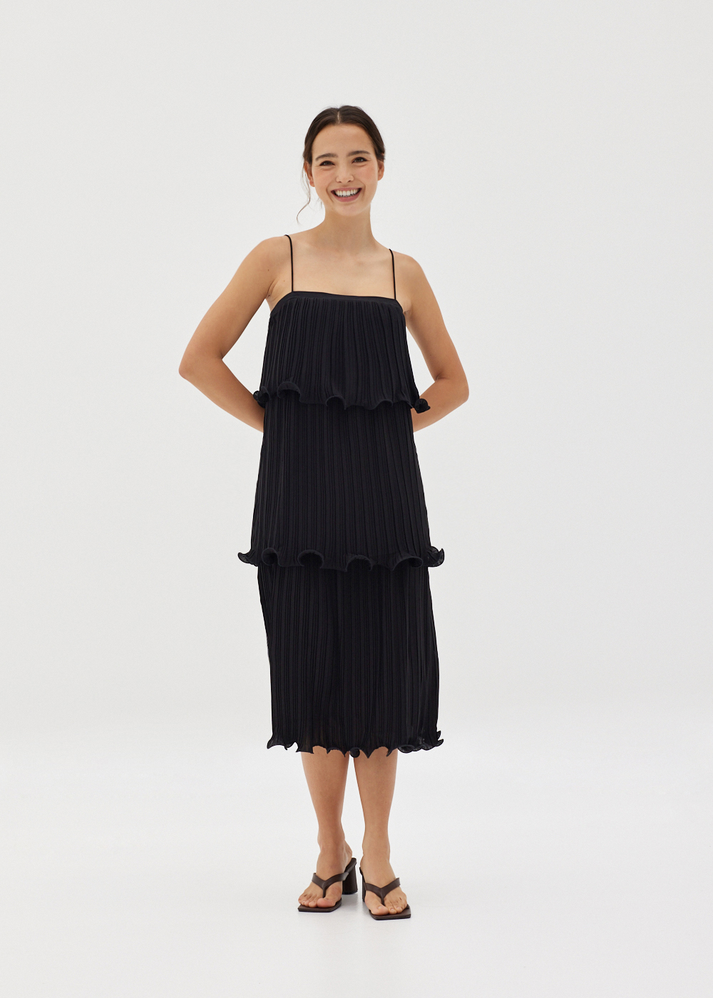 

Taela Pleated Tiered Dress-014-XS