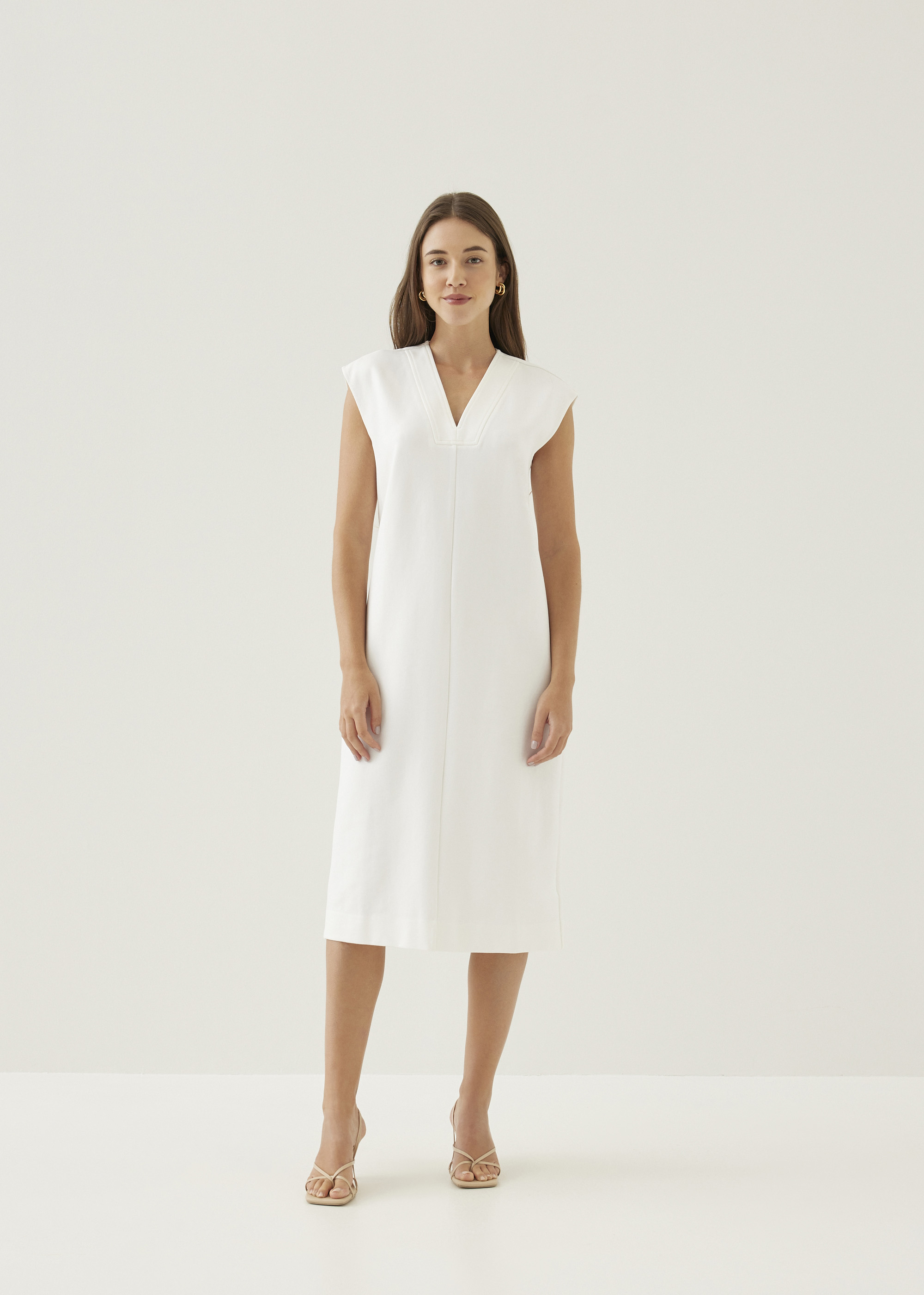 

Dwyn Relaxed V-neck Midi Dress-031-M