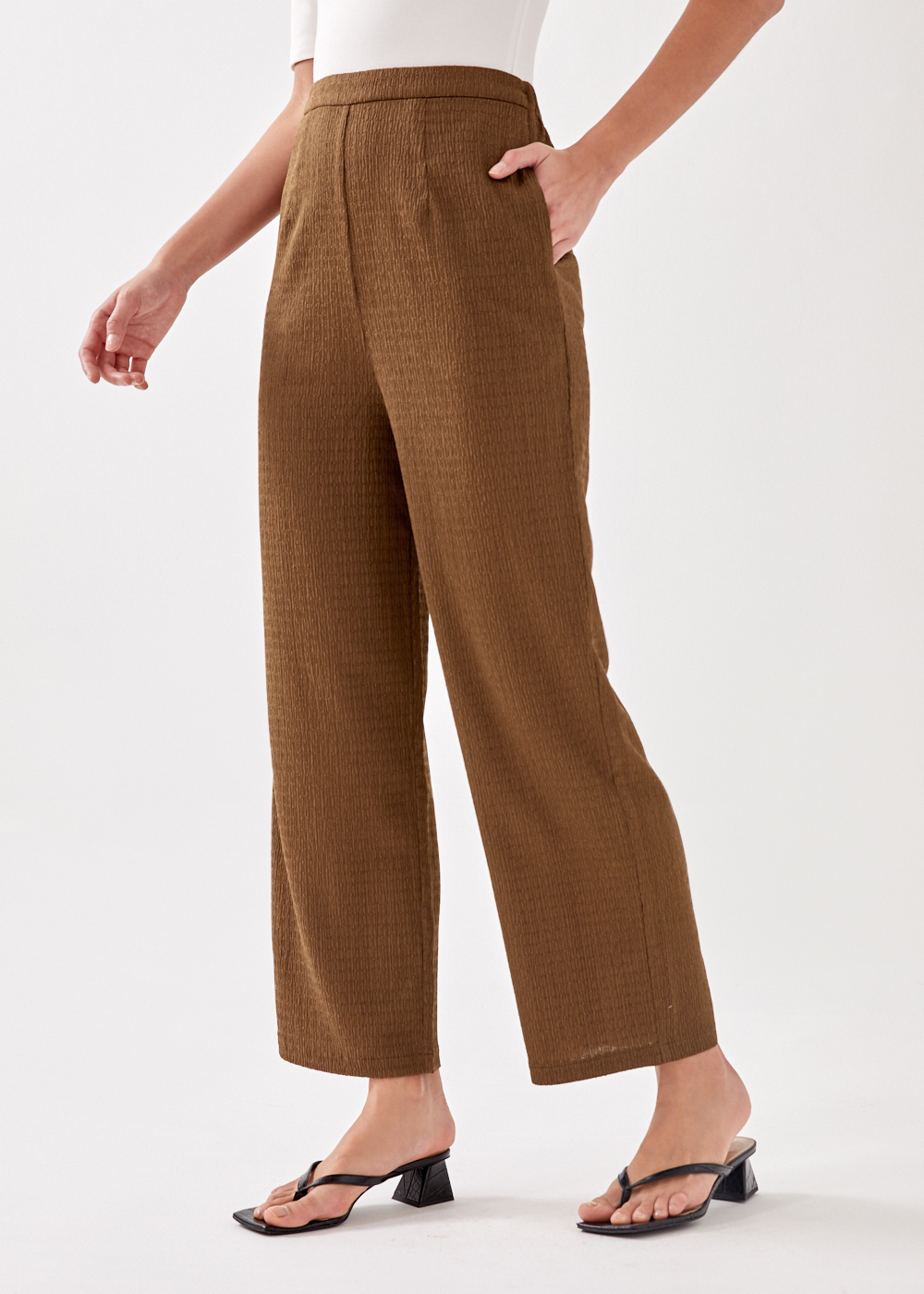 Milanno Textured Relaxed Pants - ShopperBoard