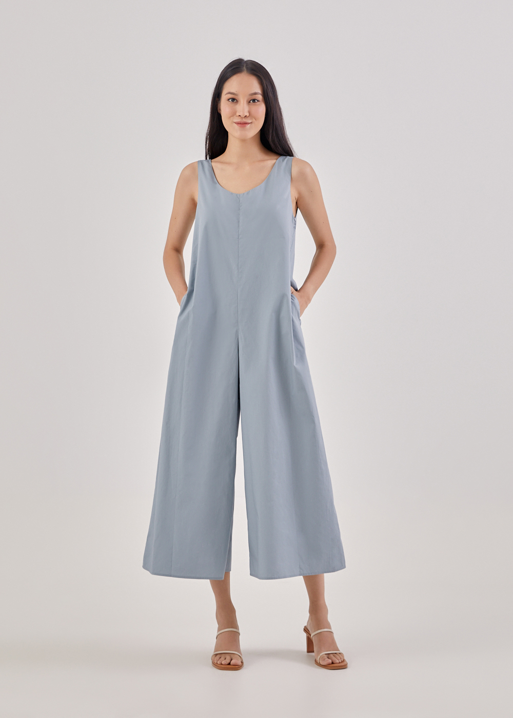 

Joslyn Scoop Neck Relaxed Jumpsuit-347-S