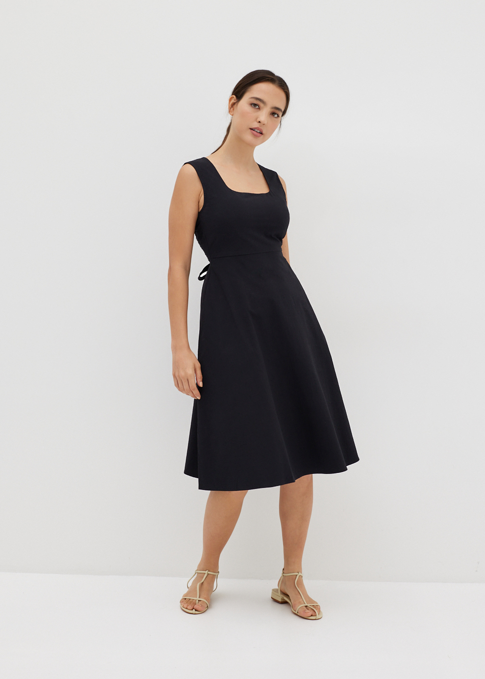 

Tayleen Padded Back Cut Out Dress-014-S